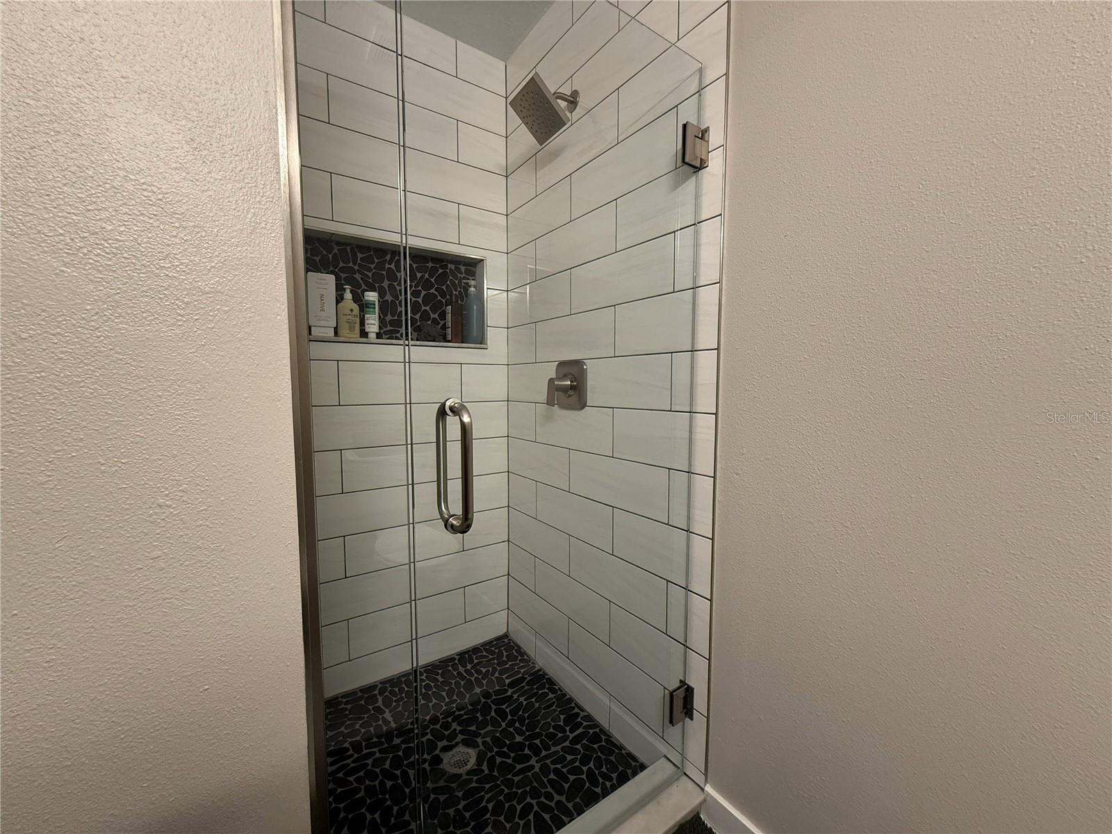 Image 22 of 33 For 514 Boitnott Lane