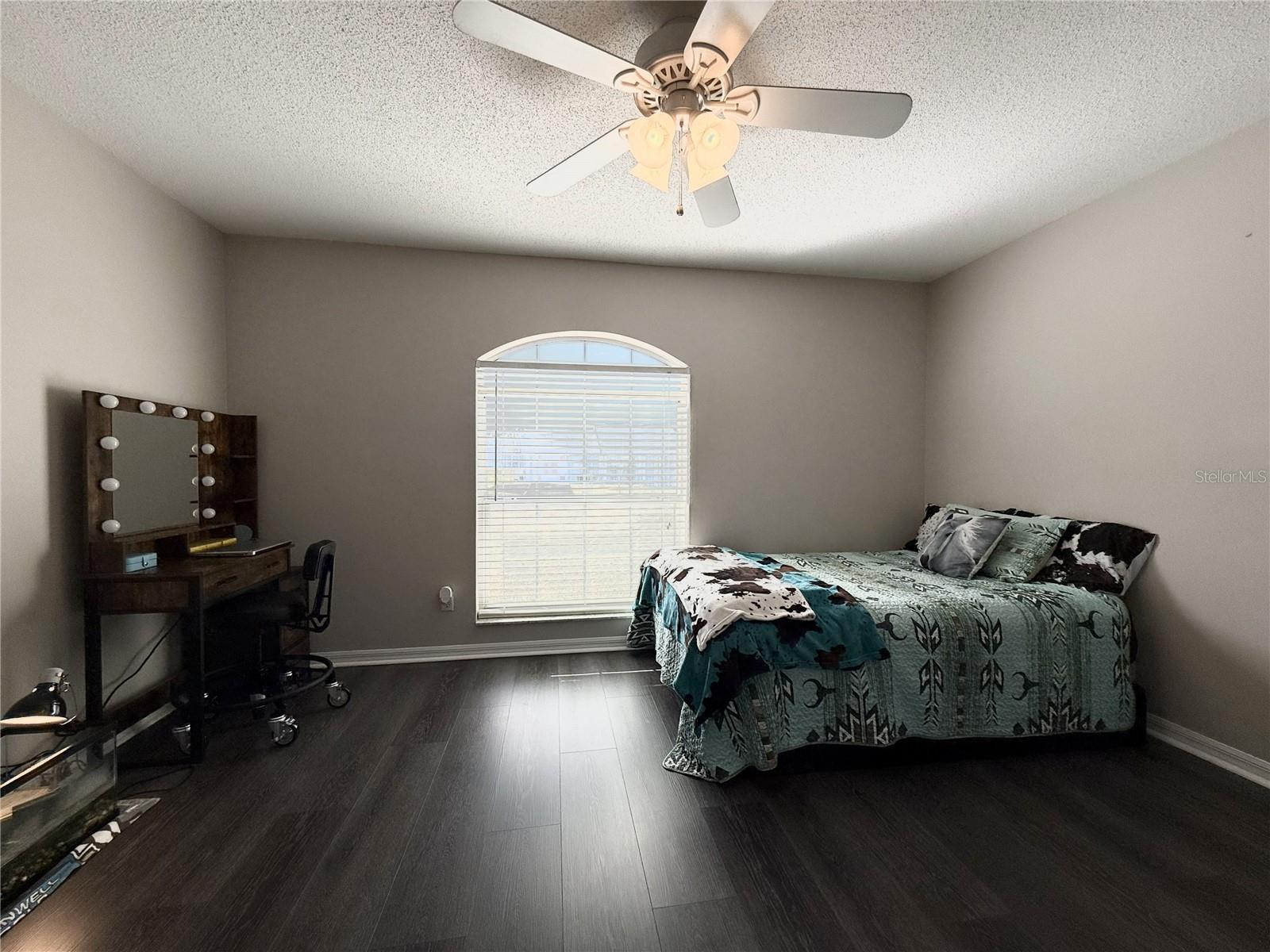 Image 23 of 33 For 514 Boitnott Lane