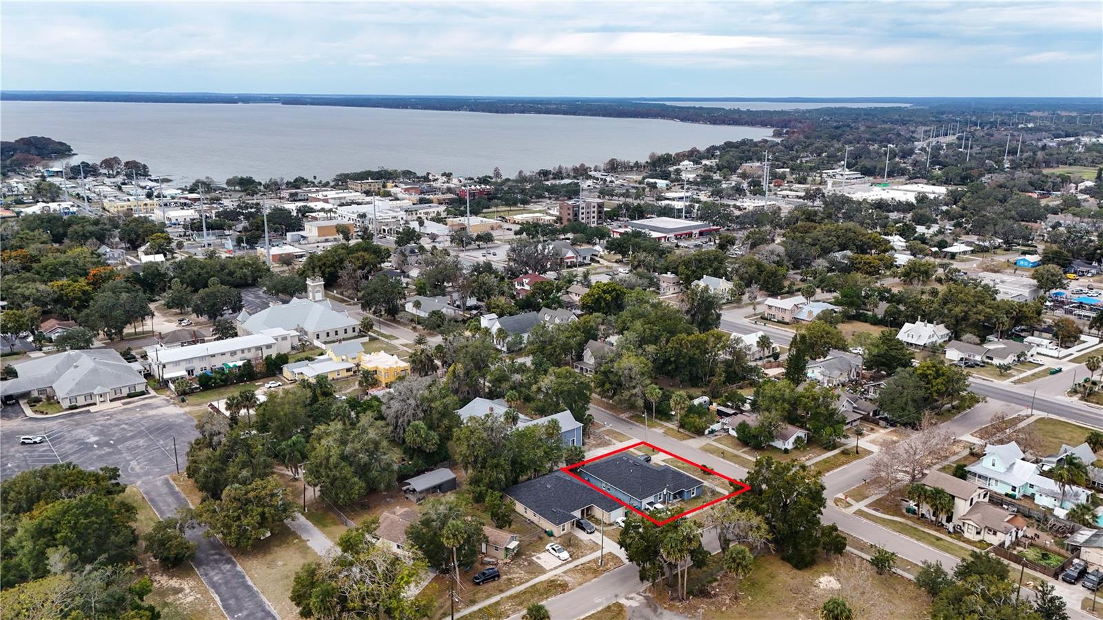 Image 12 of 18 For 528 Citrus Avenue