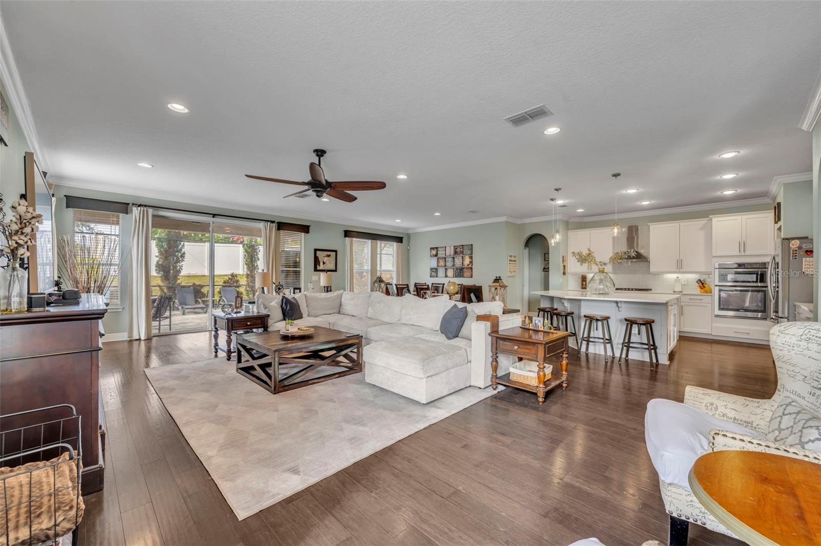 Image 14 of 52 For 4264 Bugle Street