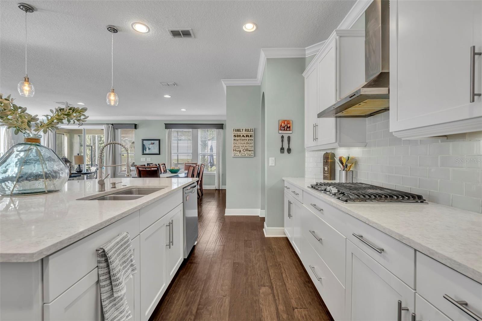 Image 19 of 52 For 4264 Bugle Street