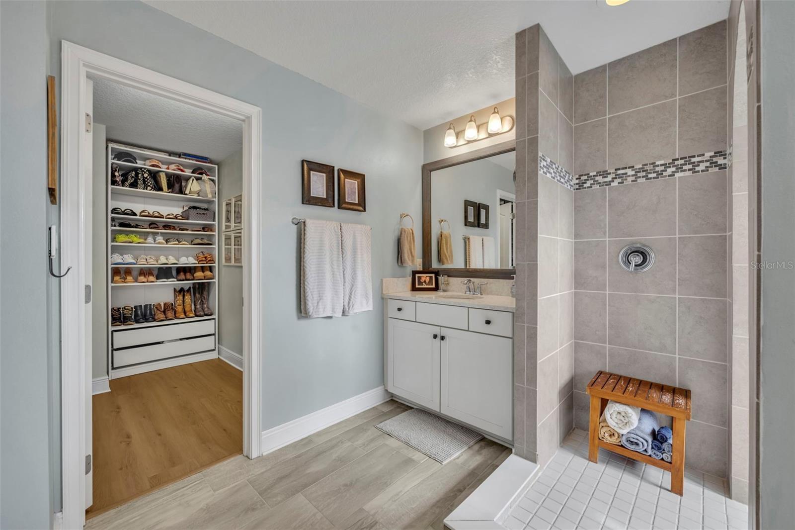 Image 35 of 52 For 4264 Bugle Street