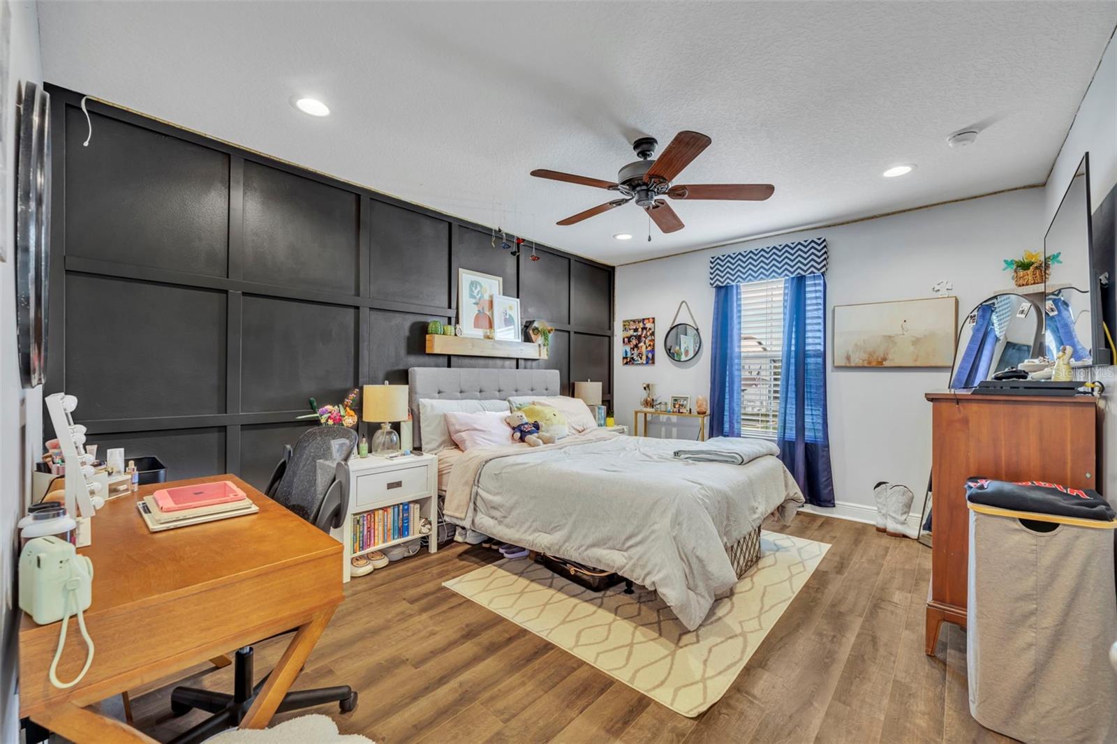 Image 38 of 52 For 4264 Bugle Street