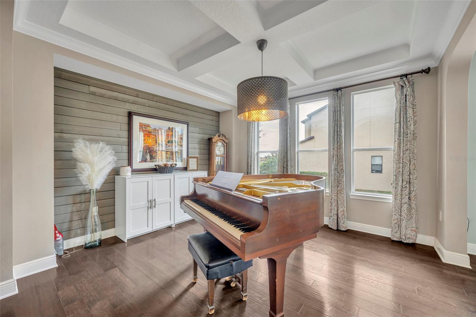 Image 9 of 52 For 4264 Bugle Street