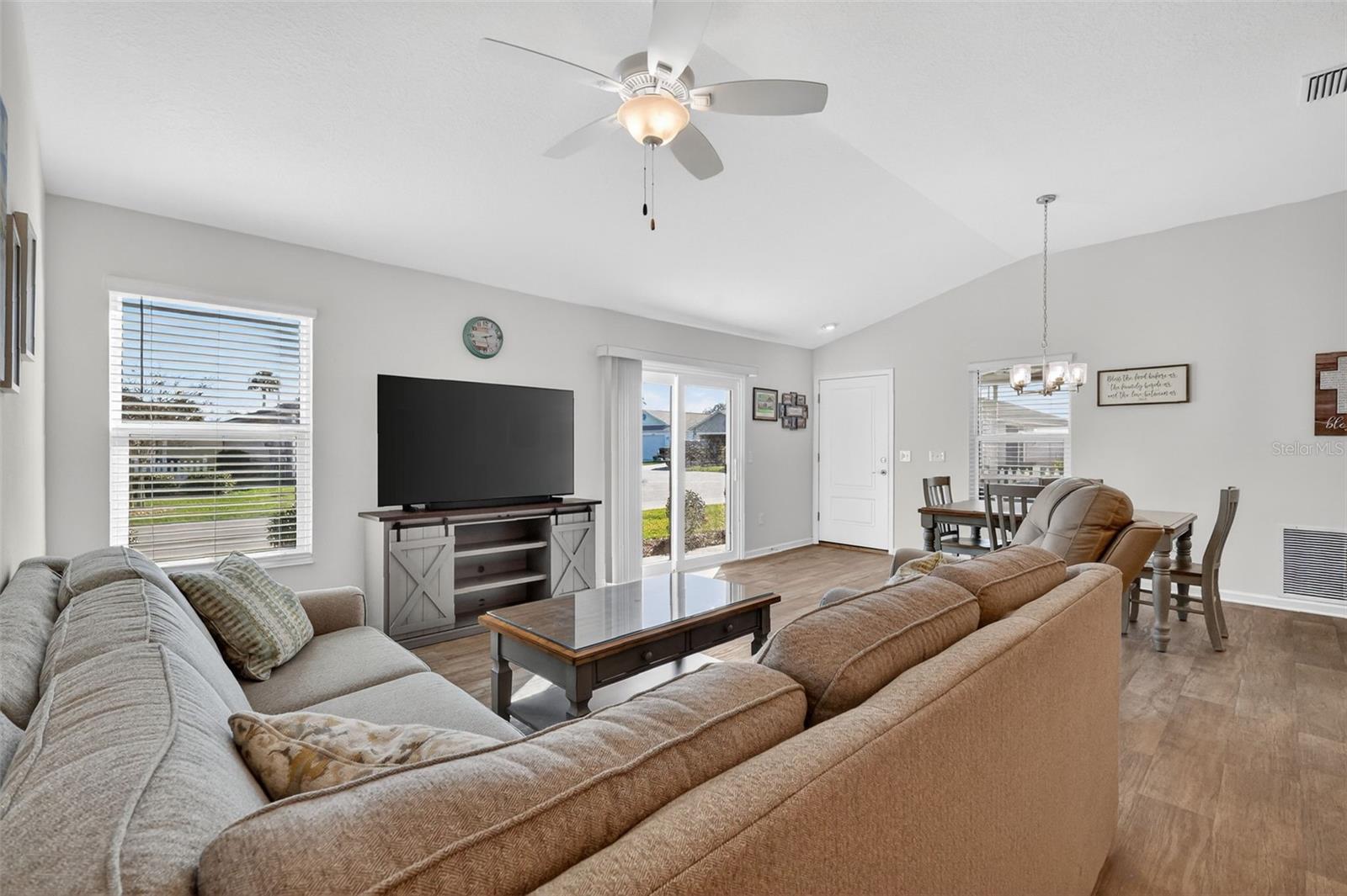 Image 10 of 30 For 5441 Boaz Avenue