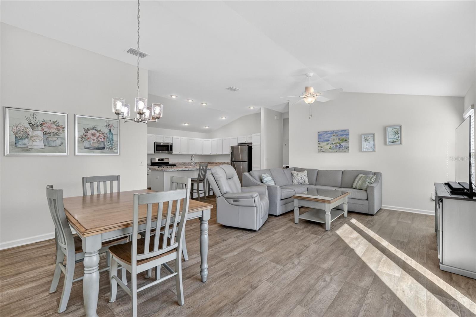 Image 12 of 30 For 5441 Boaz Avenue