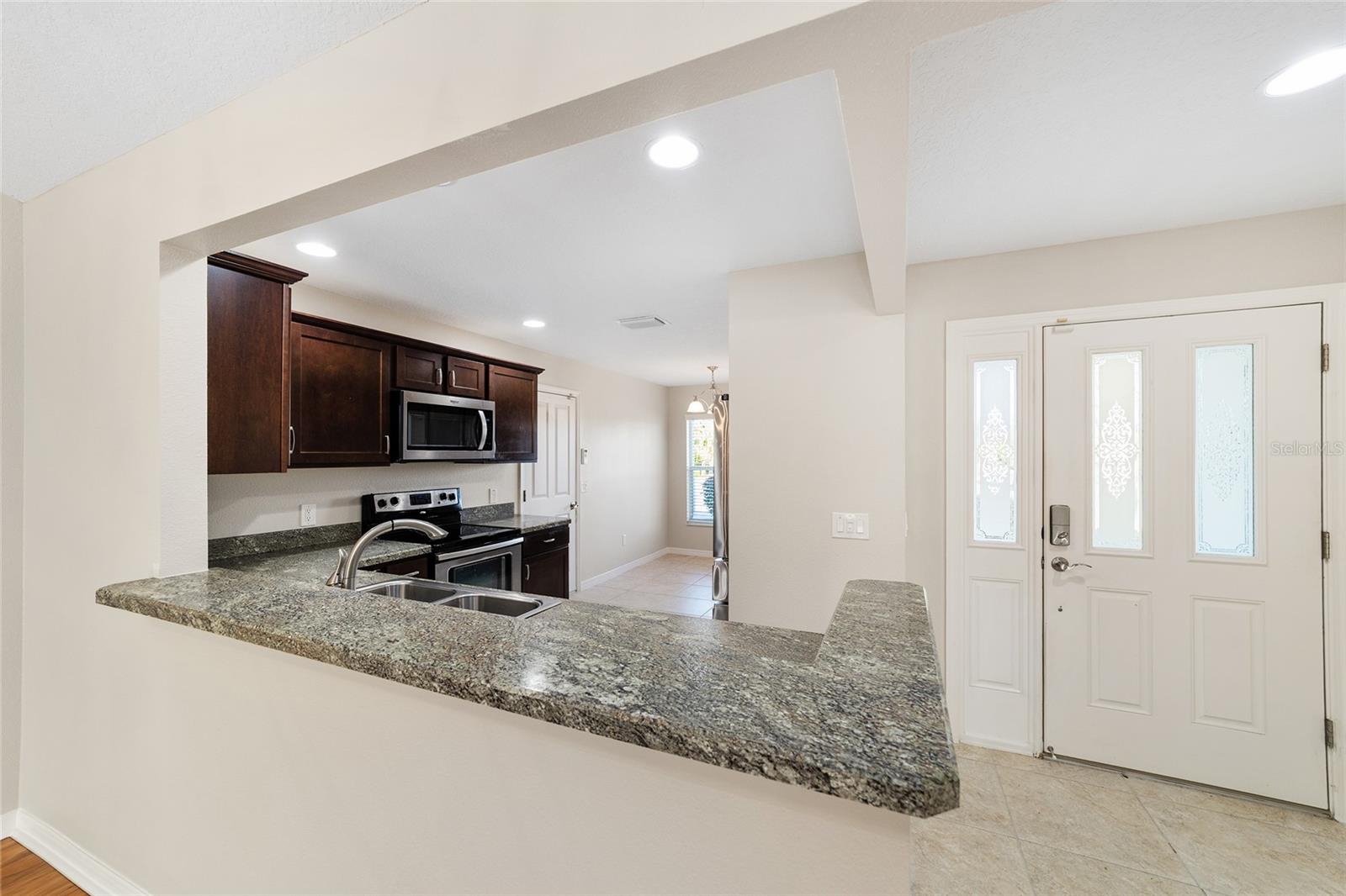 Image 15 of 57 For 926 Long Leaf Lane