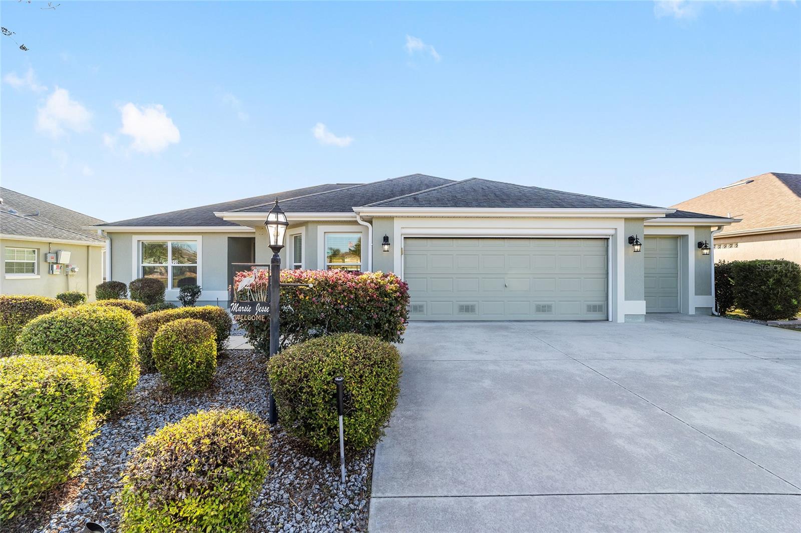 Image 45 of 57 For 926 Long Leaf Lane