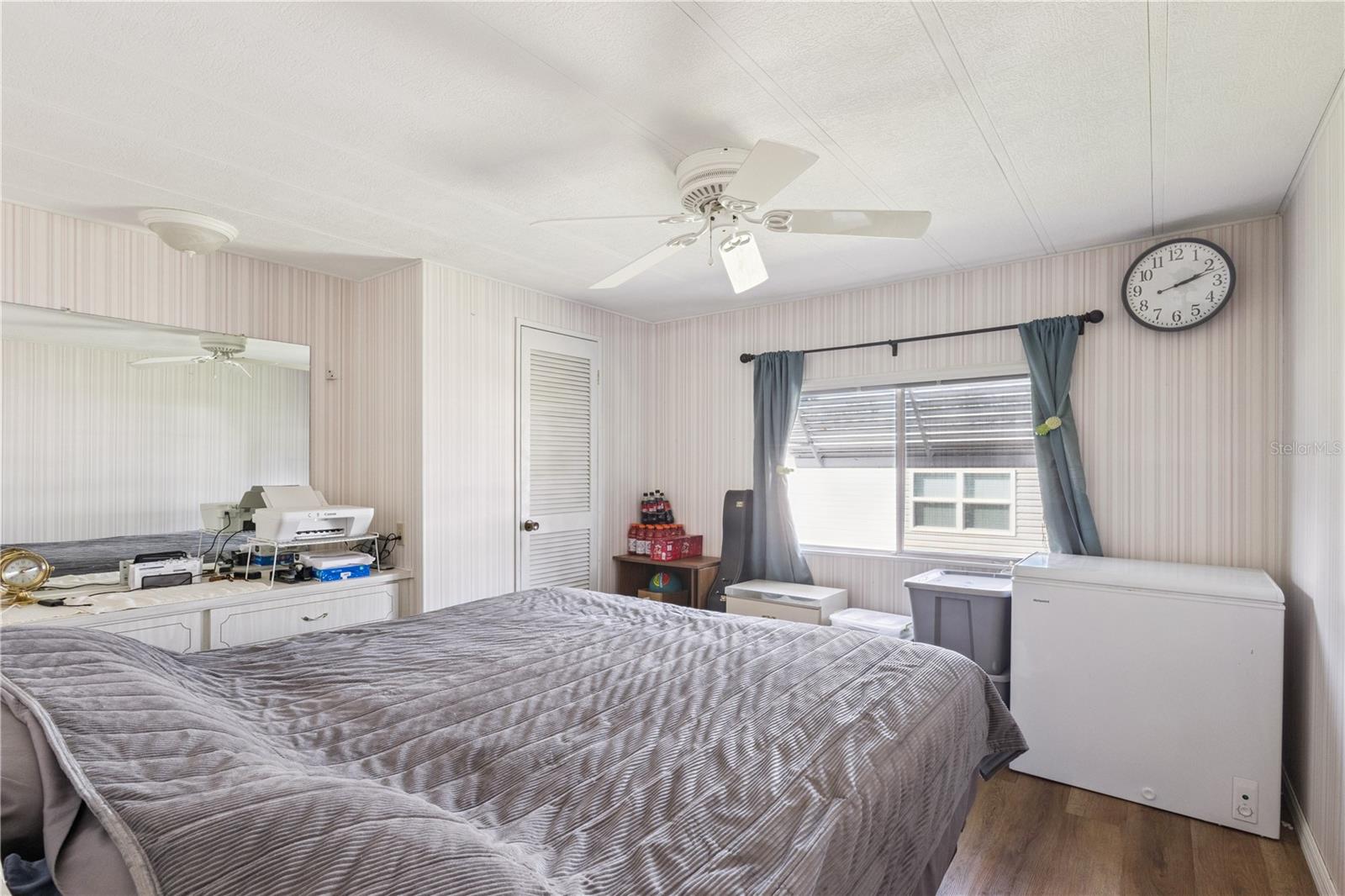 Image 15 of 20 For 103 Poinsettia