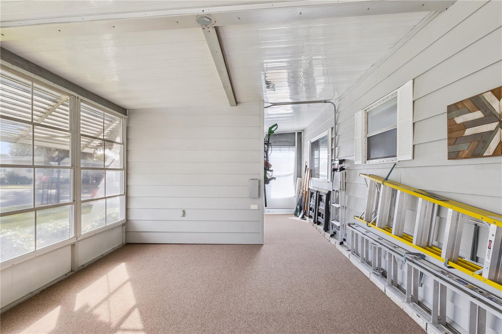 Image 19 of 20 For 103 Poinsettia