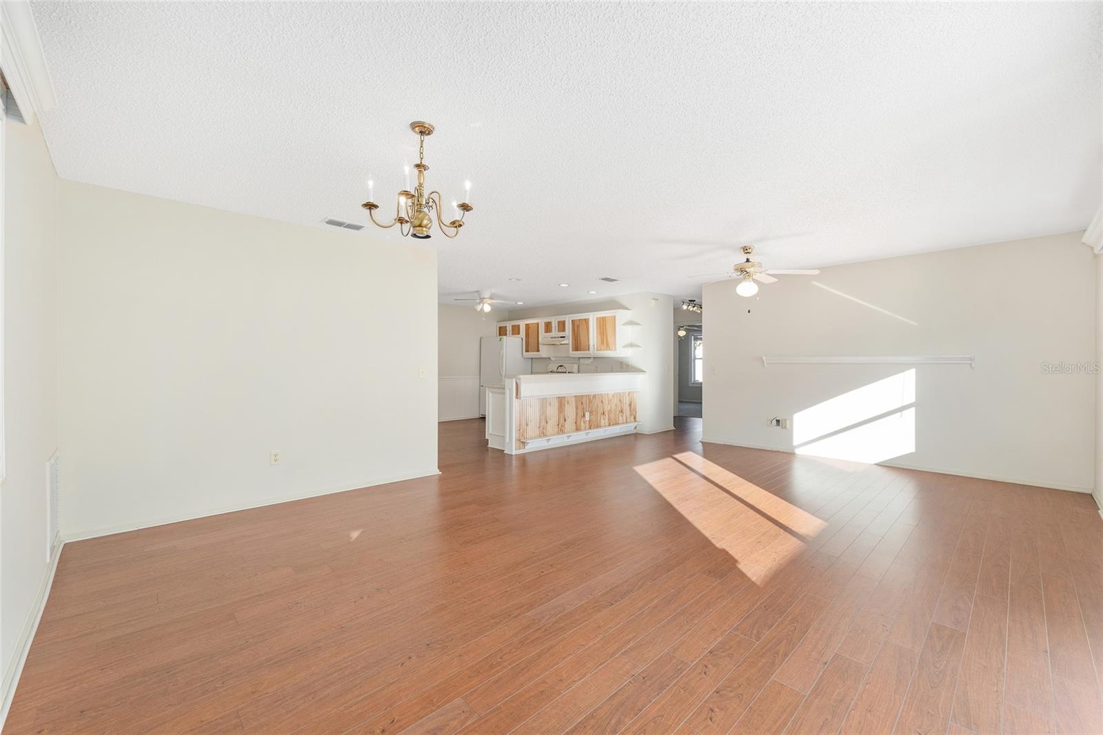 Image 11 of 38 For 3245 Riverton Road