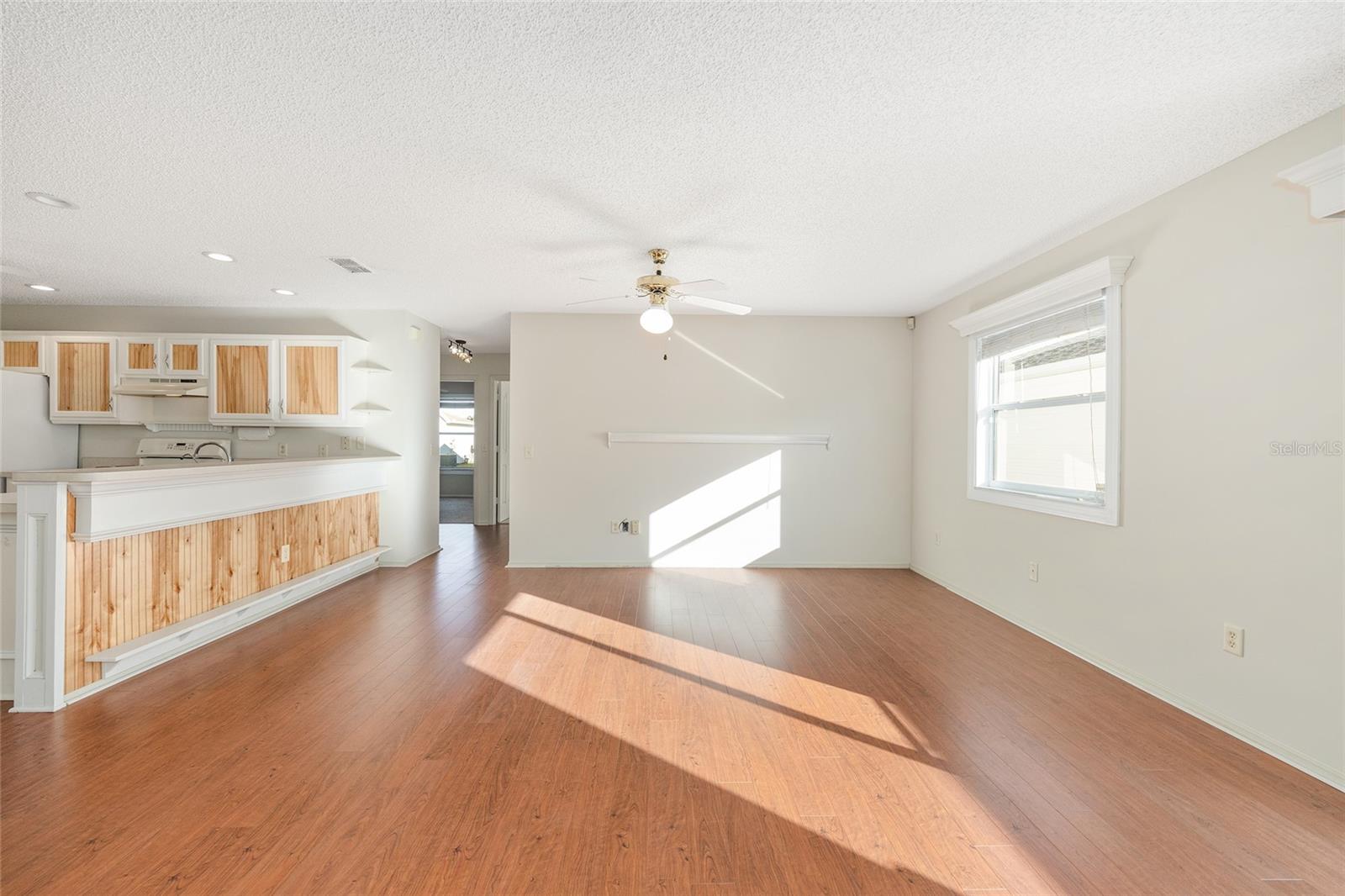 Image 14 of 38 For 3245 Riverton Road