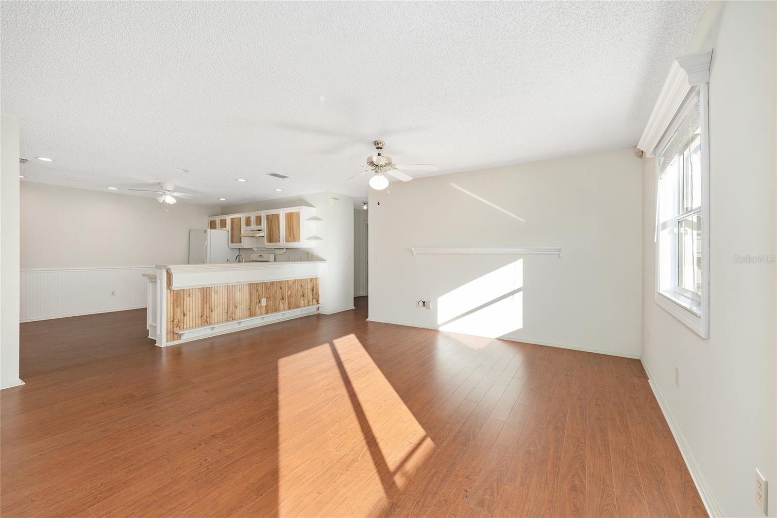 Image 15 of 38 For 3245 Riverton Road