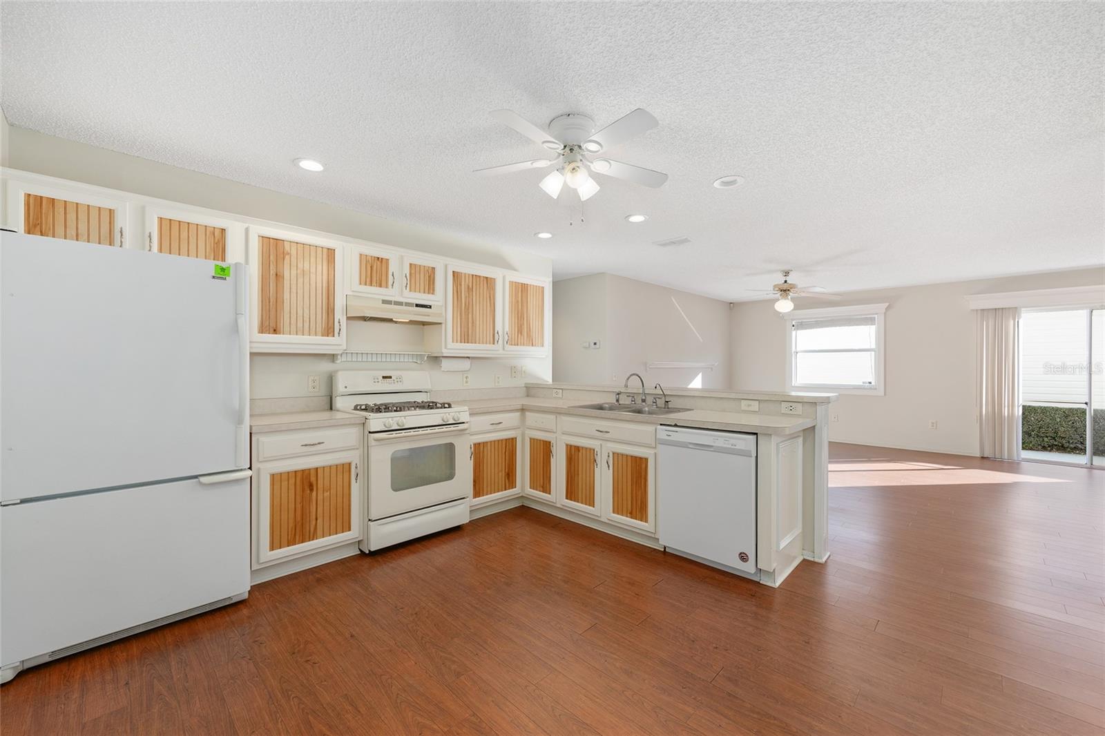 Image 21 of 38 For 3245 Riverton Road