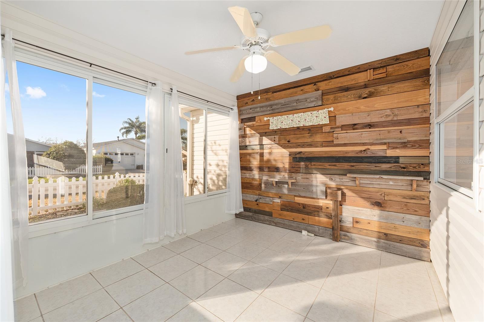 Image 6 of 38 For 3245 Riverton Road