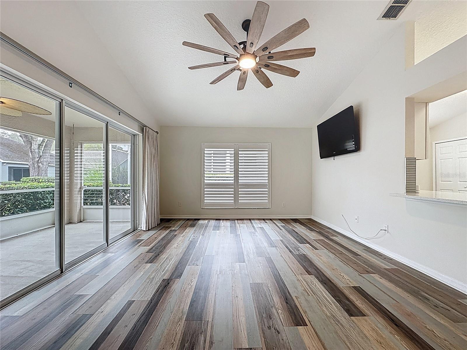 Image 41 of 79 For 3814 Westerham Drive