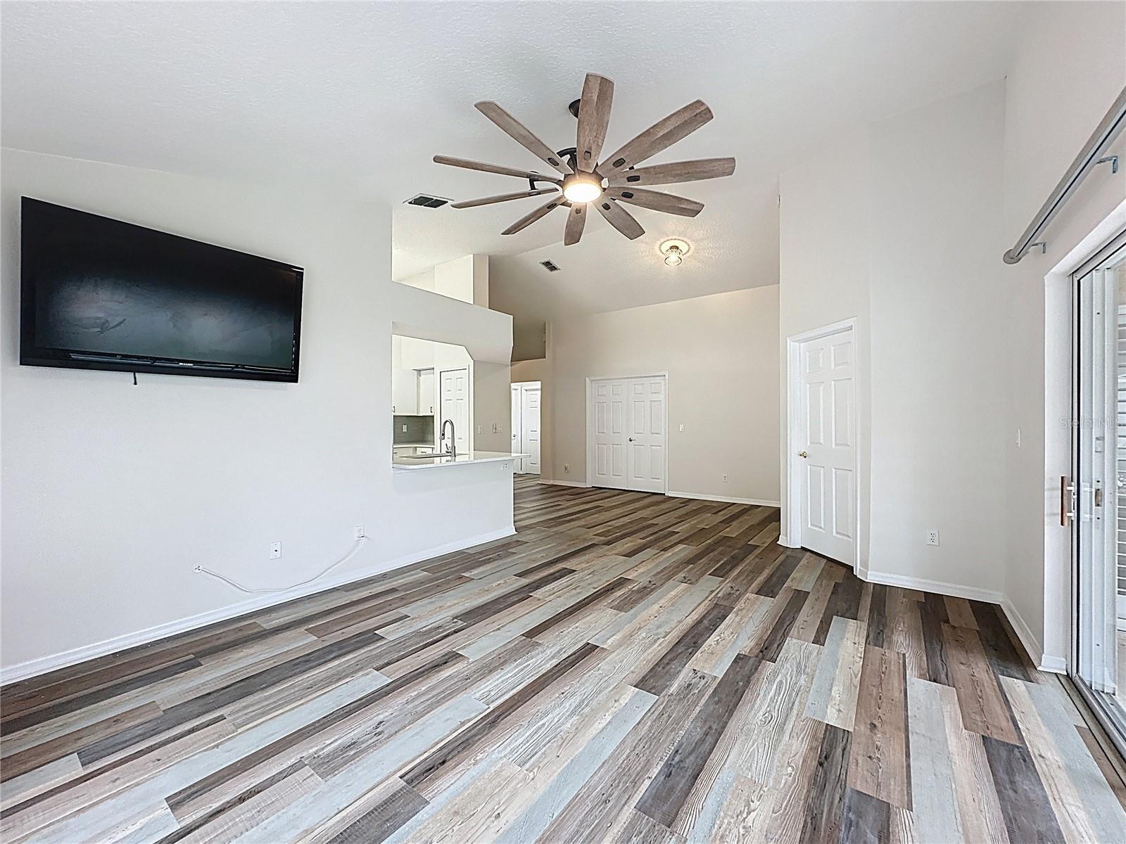 Image 49 of 79 For 3814 Westerham Drive