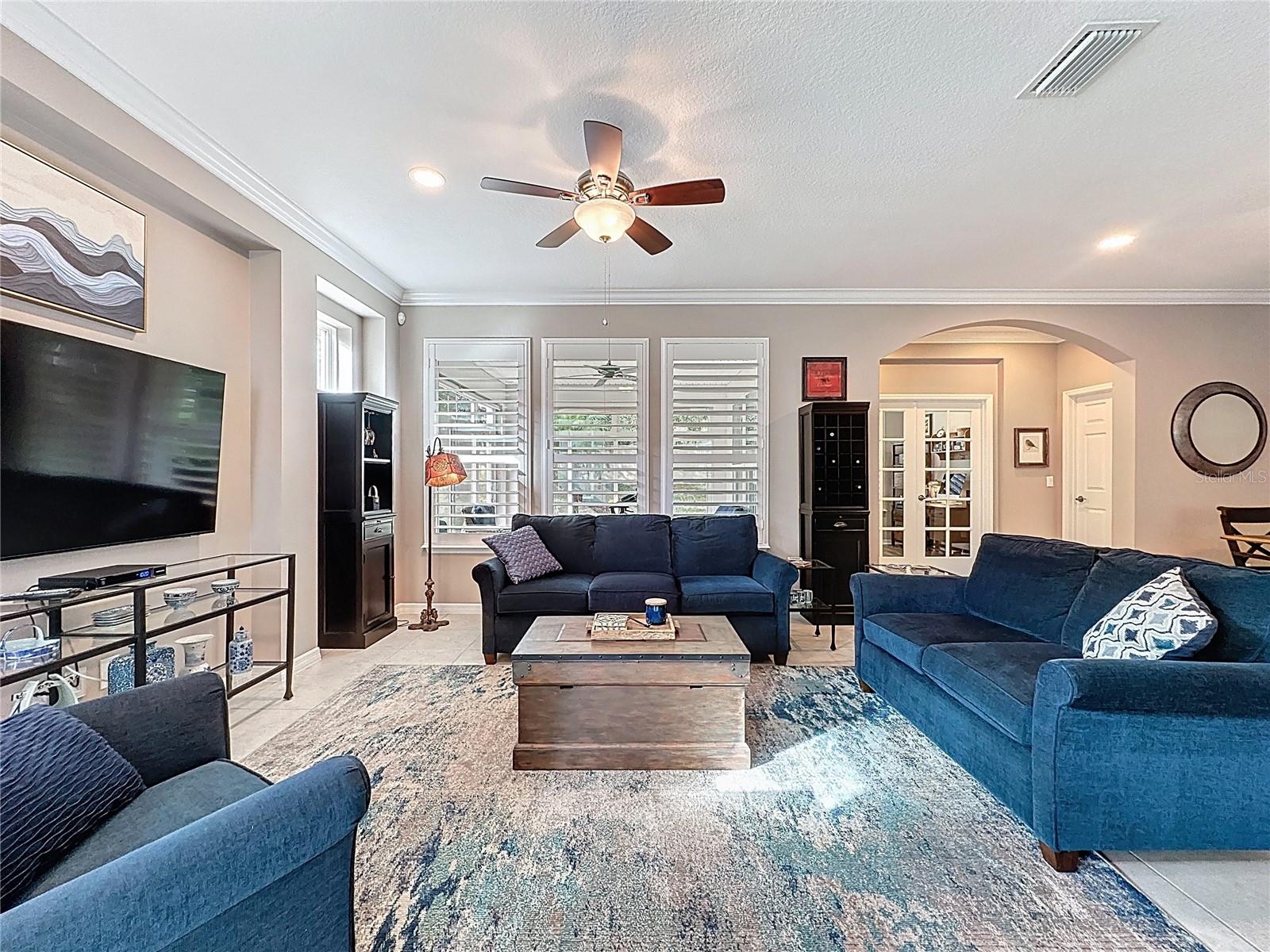 Image 14 of 54 For 275 Silver Maple Road