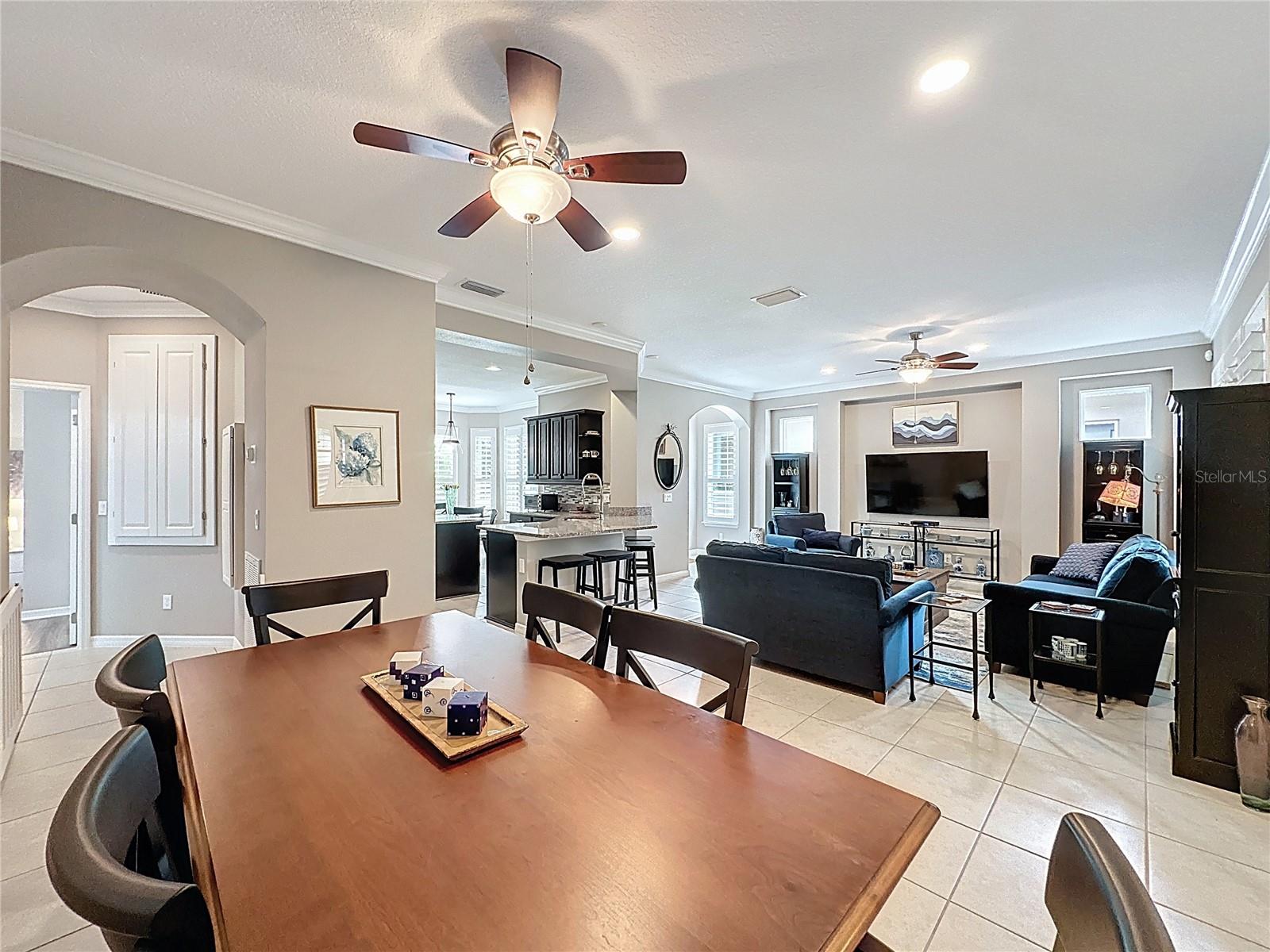 Image 16 of 54 For 275 Silver Maple Road