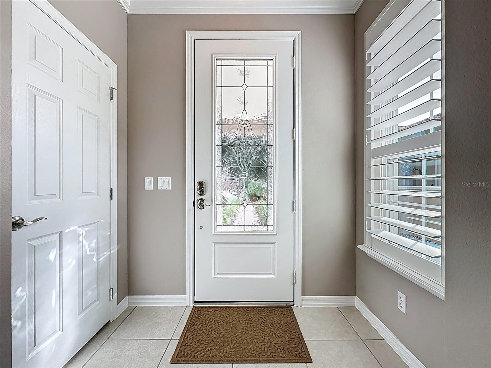 Image 4 of 54 For 275 Silver Maple Road