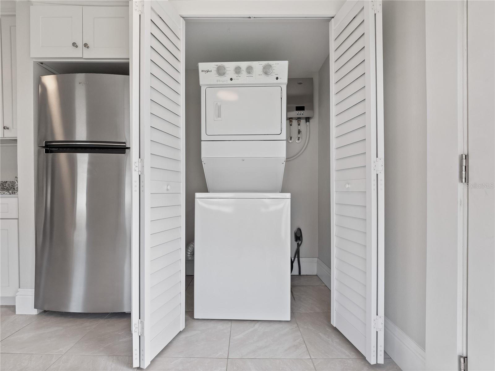 Image 12 of 27 For 18 Vining Street