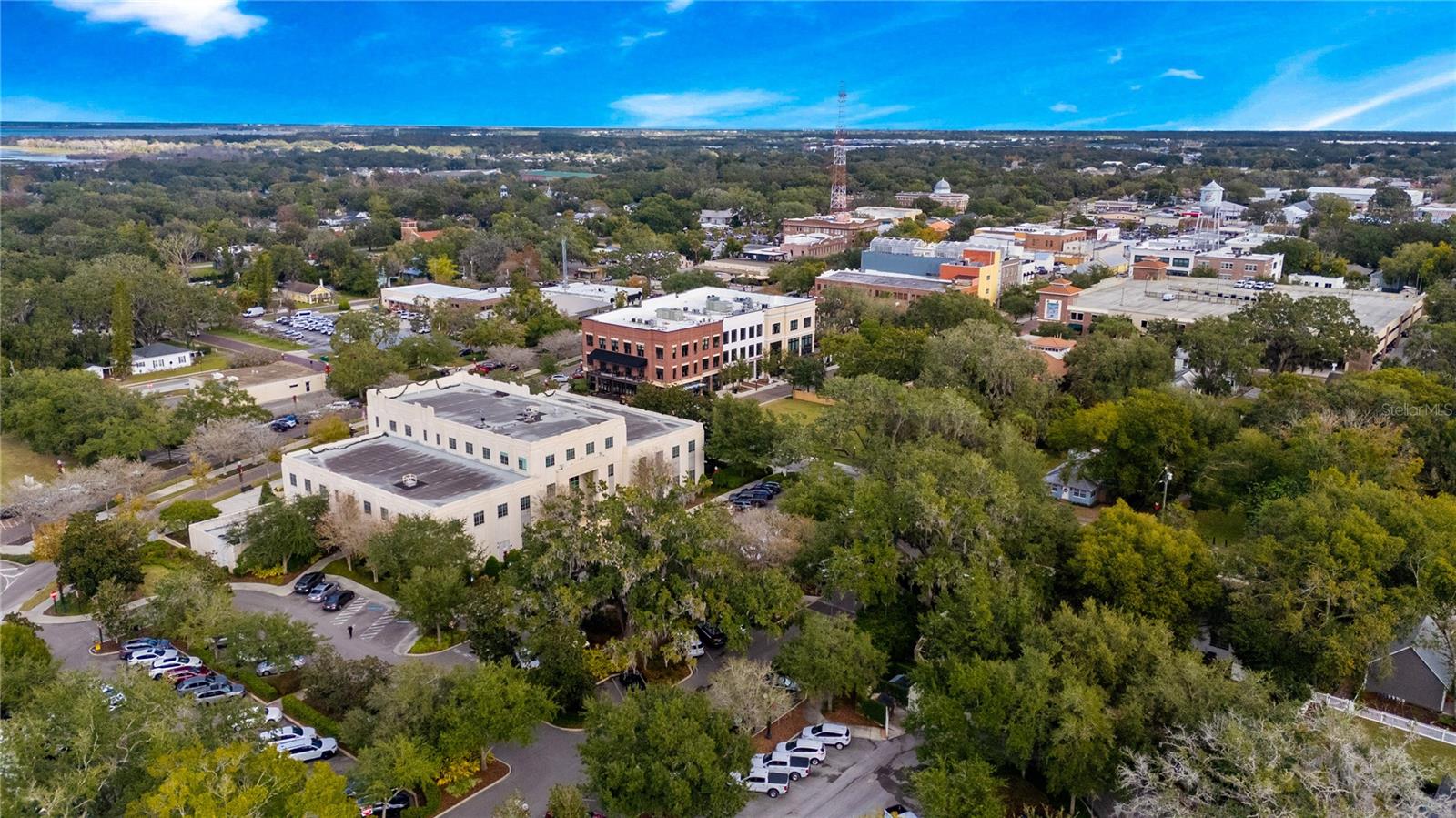 Image 23 of 27 For 18 Vining Street