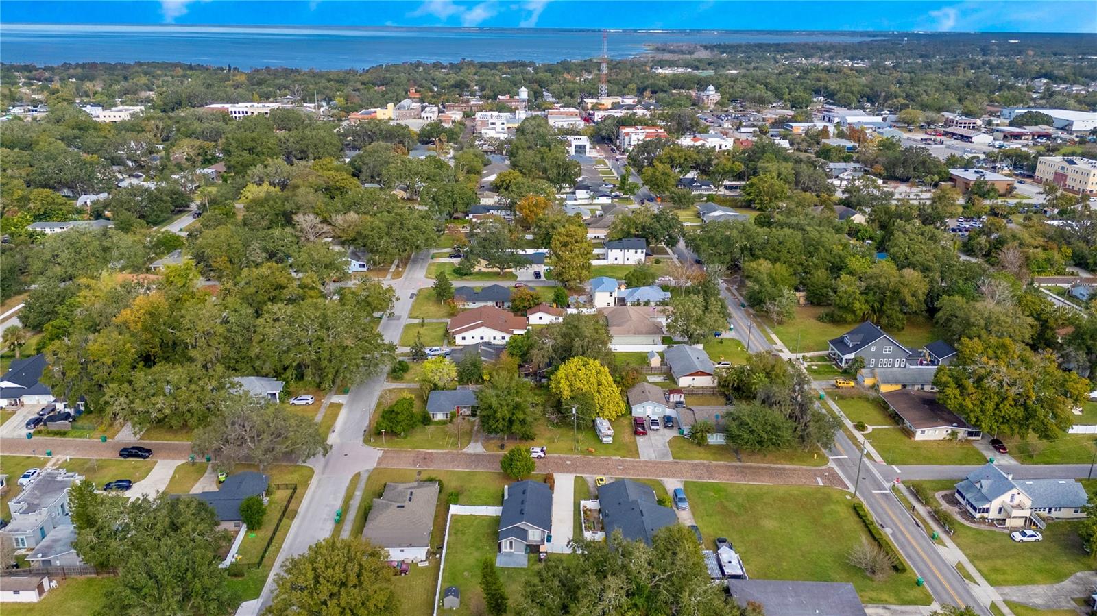 Image 24 of 27 For 18 Vining Street