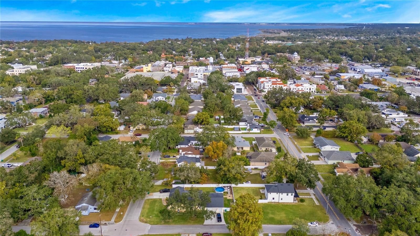 Image 25 of 27 For 18 Vining Street