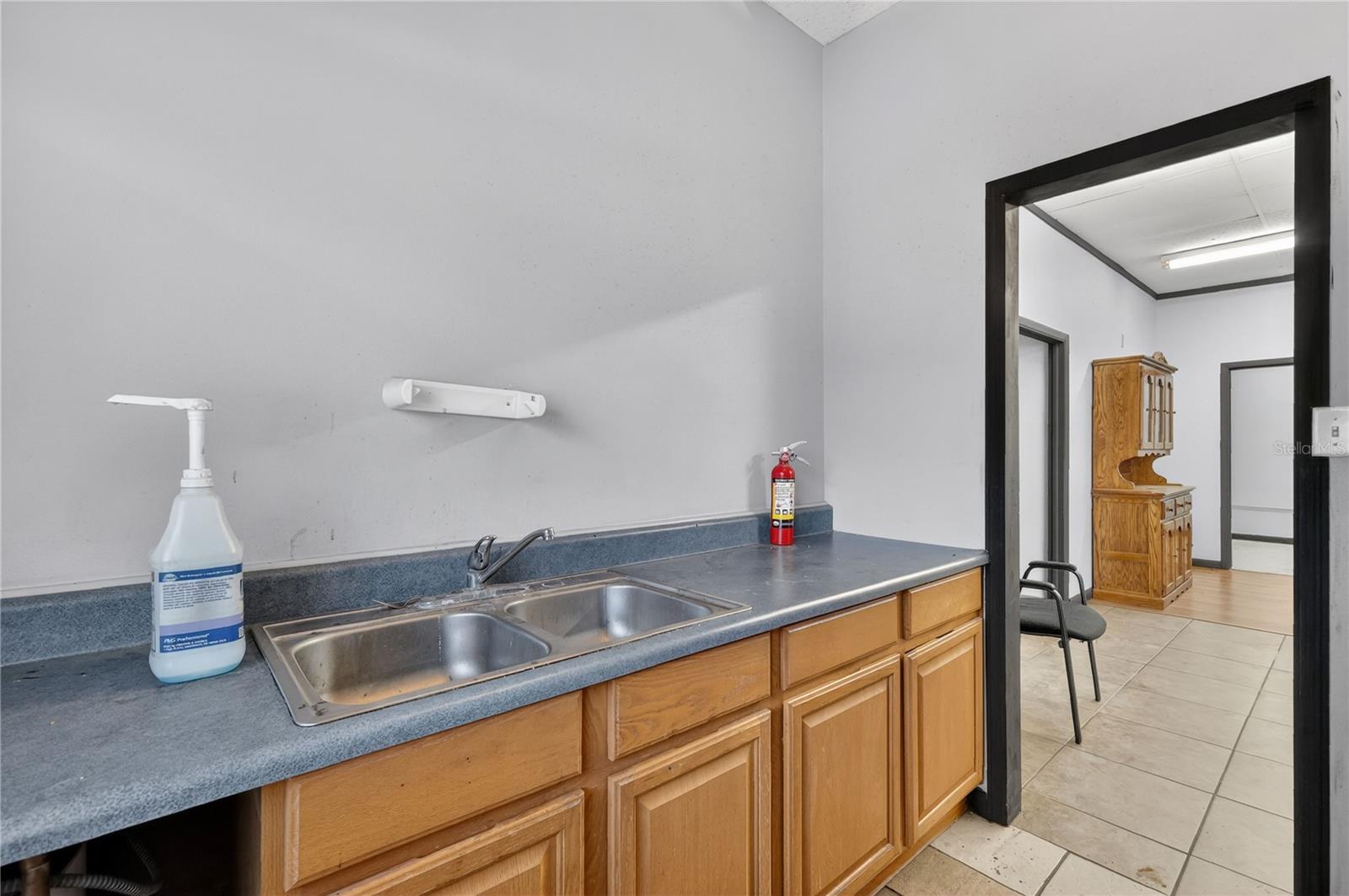 Image 25 of 31 For 1526 Us Highway 441