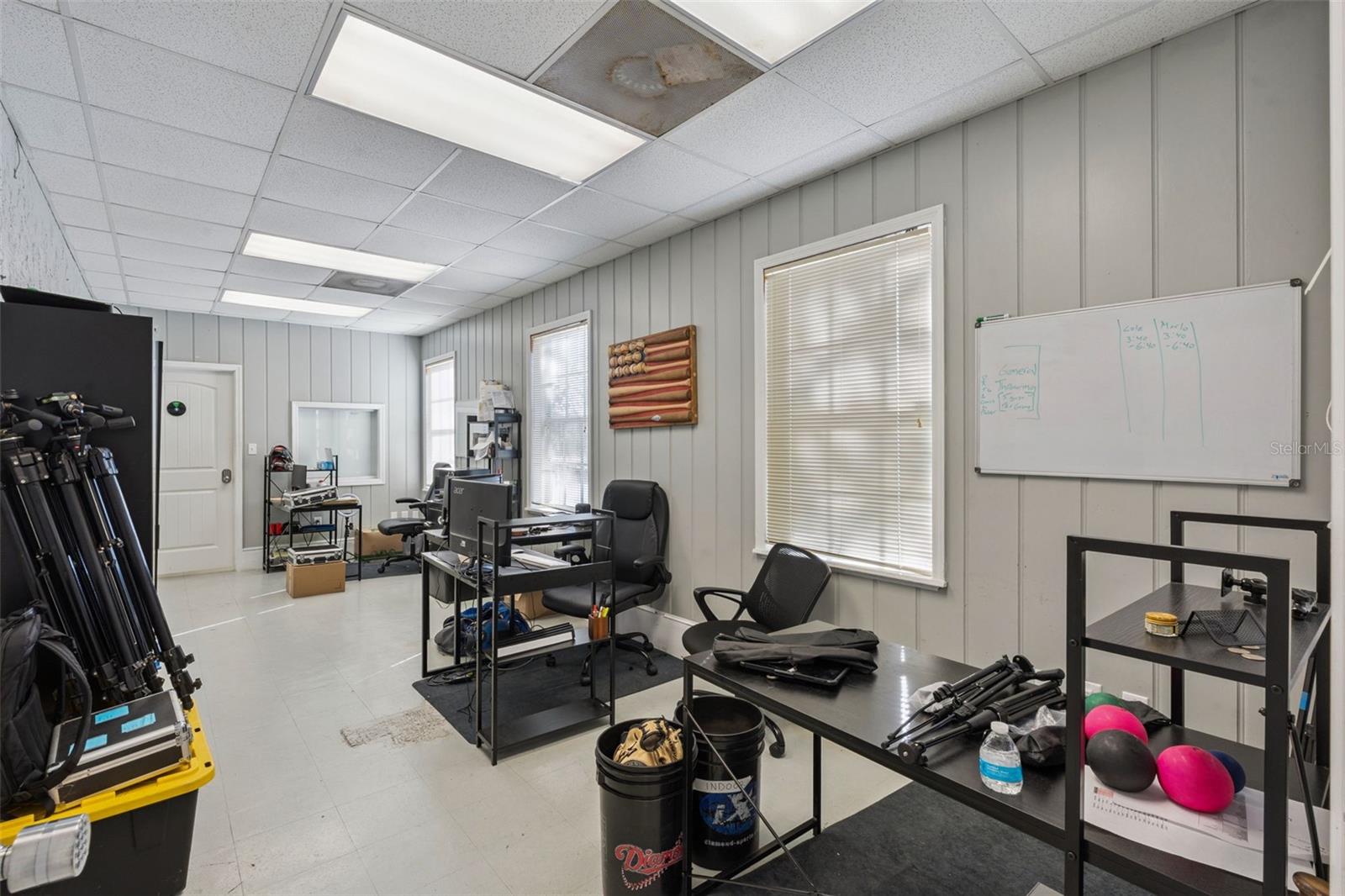 Image 14 of 38 For 320 Tubb Street