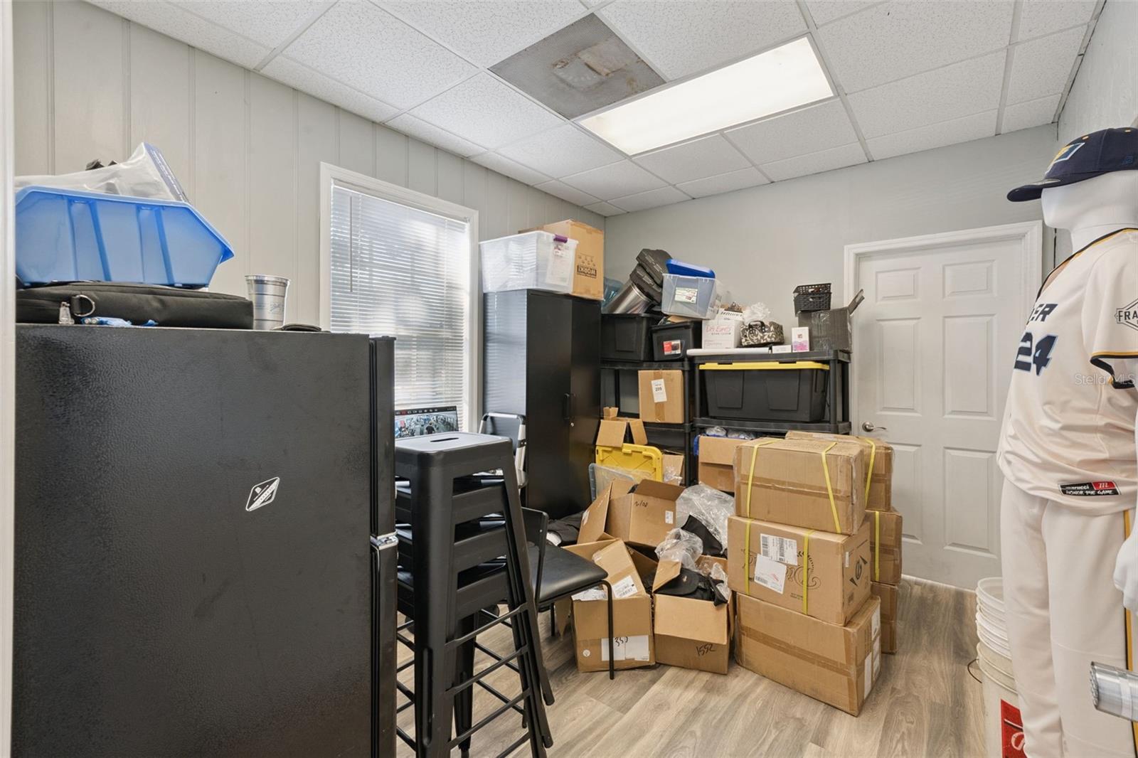 Image 19 of 38 For 320 Tubb Street