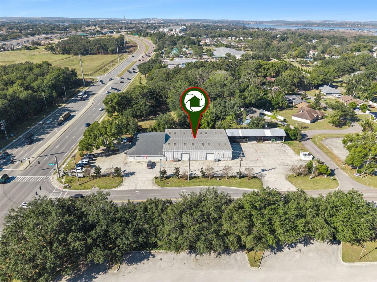 Image 2 of 38 For 320 Tubb Street