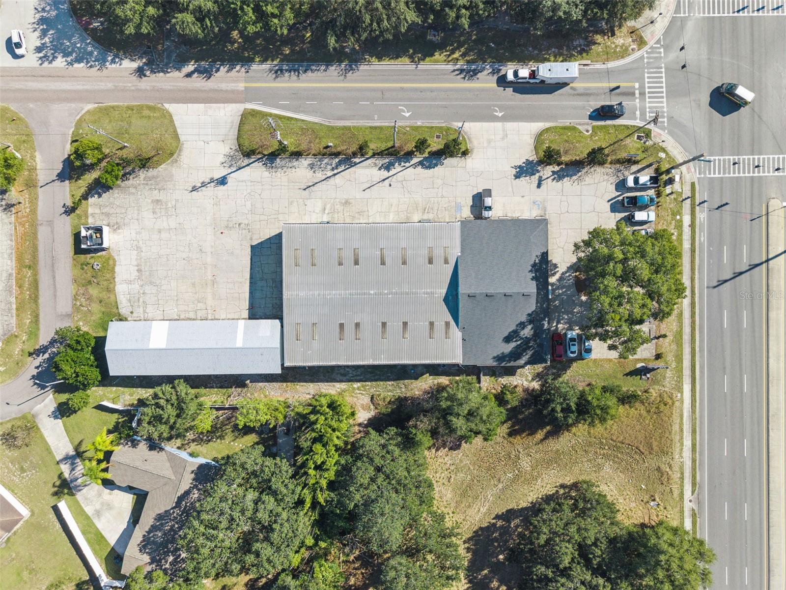 Image 24 of 38 For 320 Tubb Street