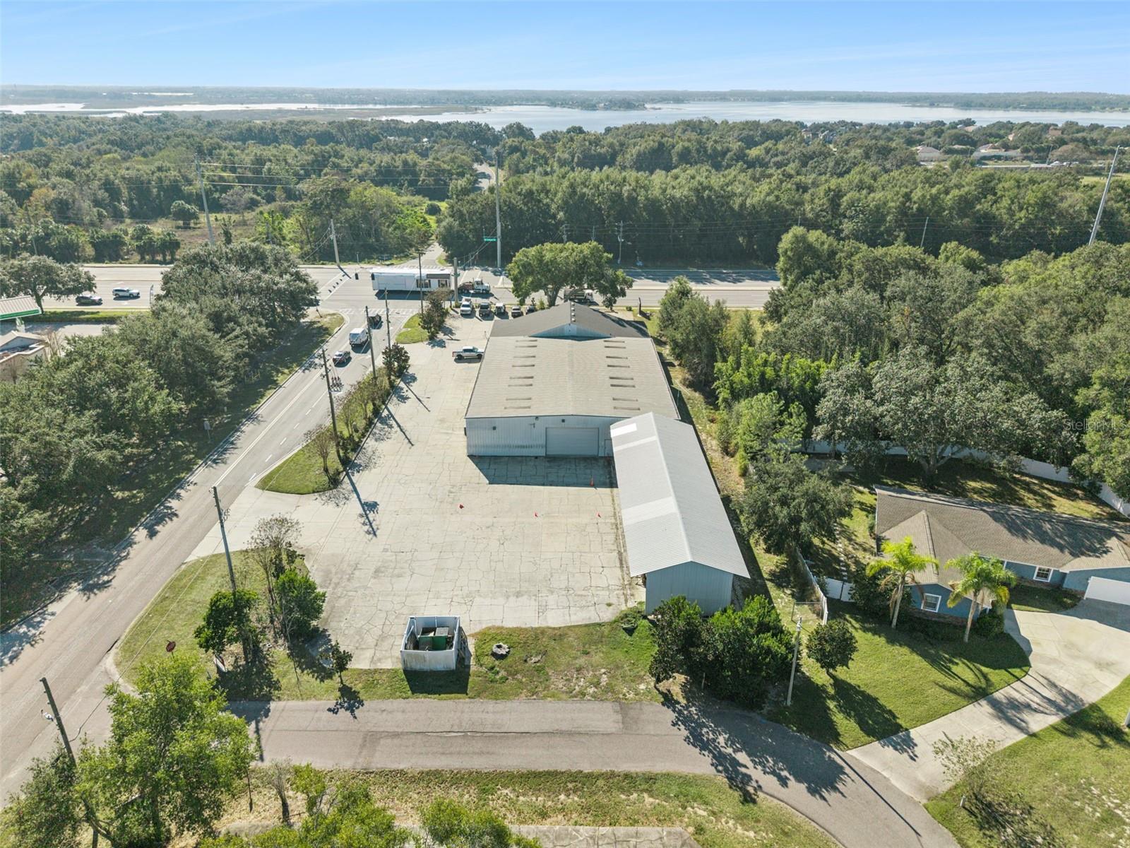 Image 28 of 38 For 320 Tubb Street