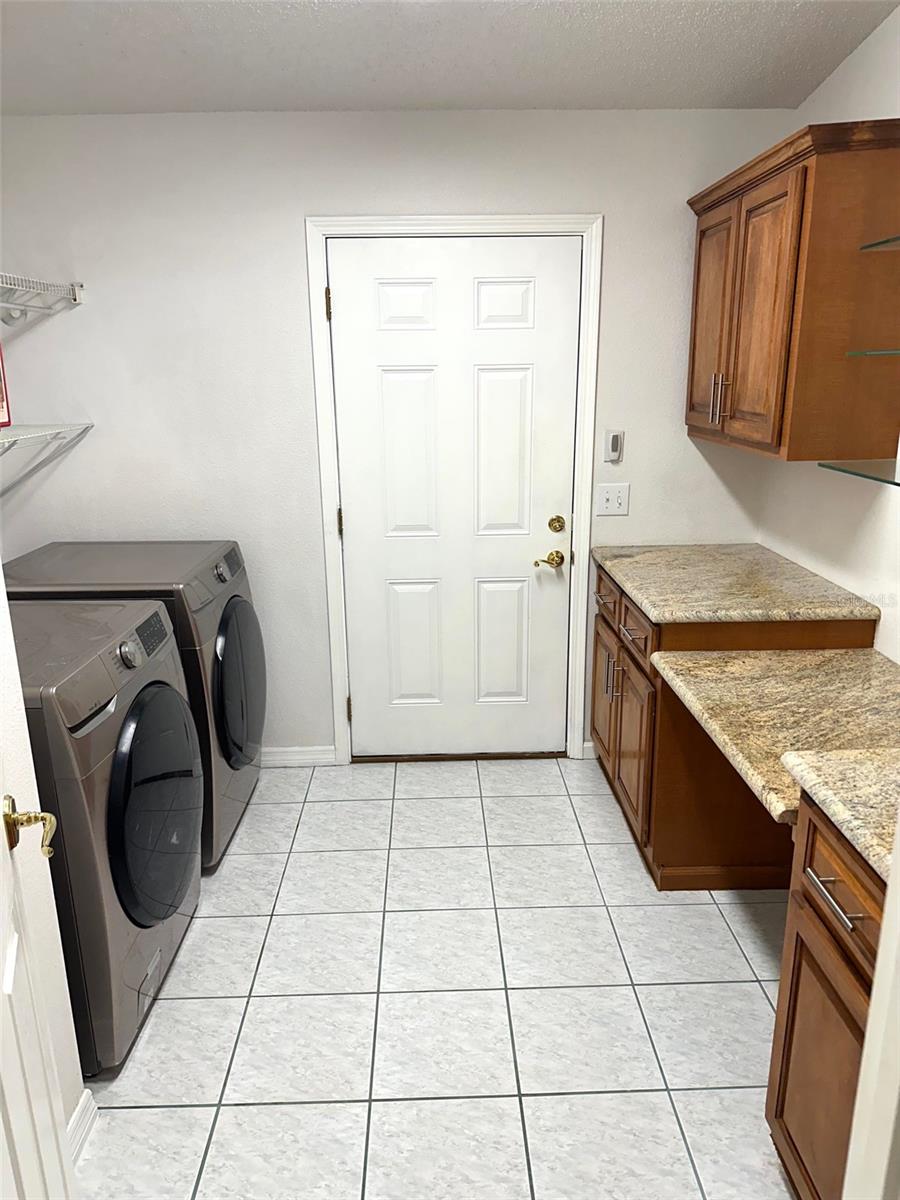 Image 33 of 39 For 710 Cortez Avenue