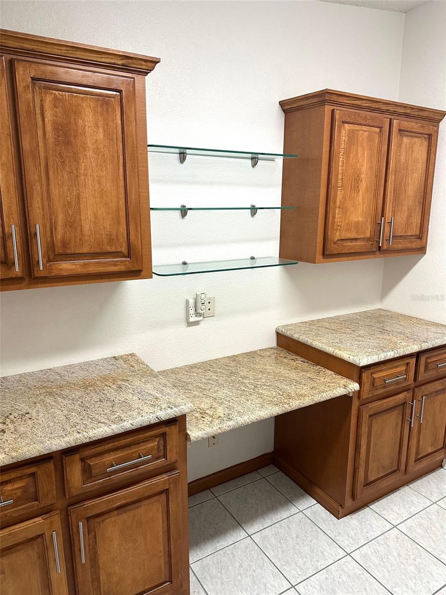 Image 36 of 39 For 710 Cortez Avenue