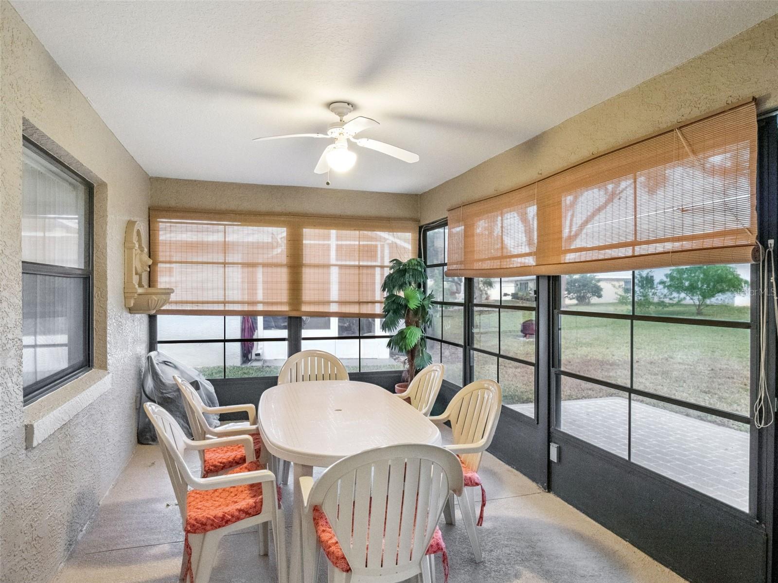 Image 19 of 65 For 21506 Queen Anne Court