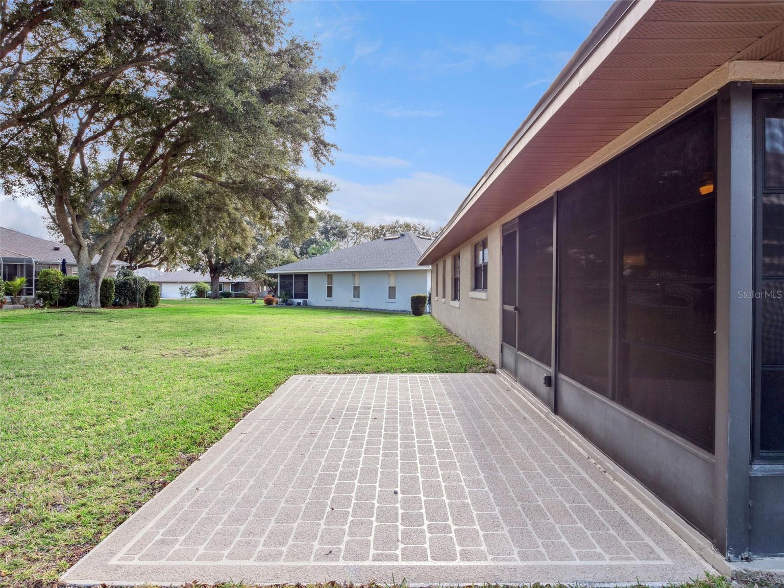 Image 20 of 65 For 21506 Queen Anne Court