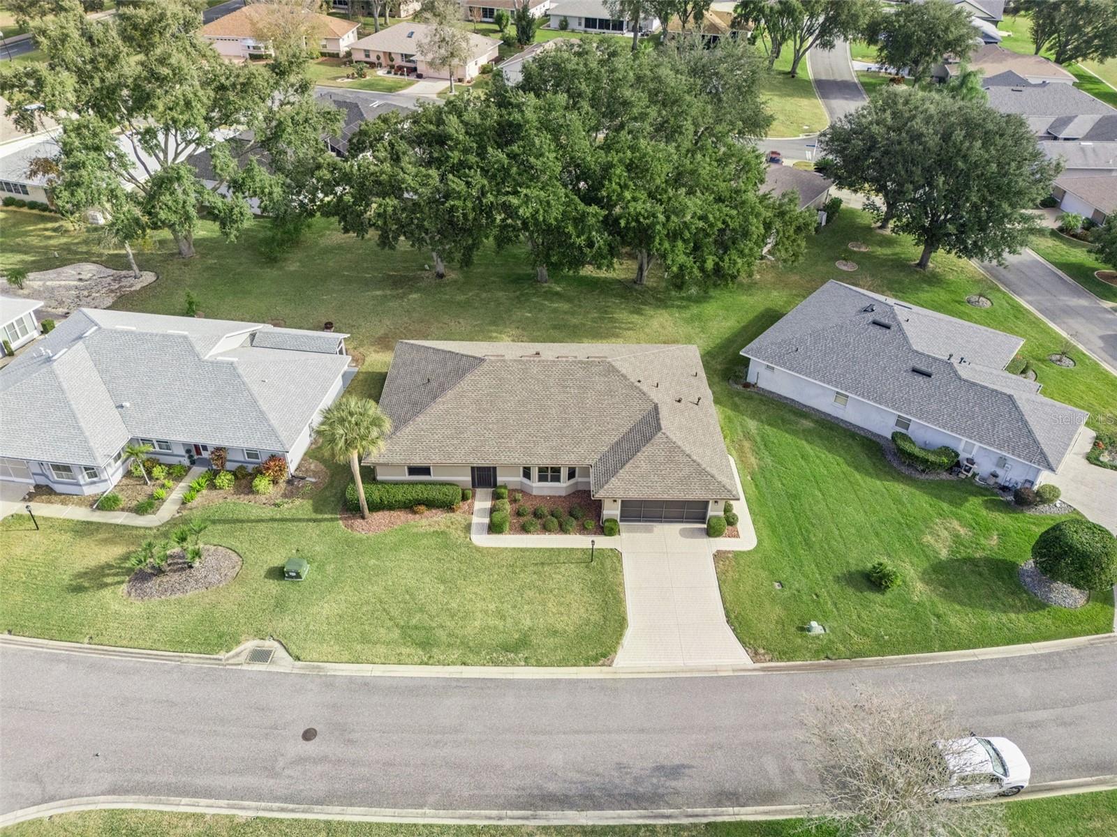 Image 27 of 65 For 21506 Queen Anne Court