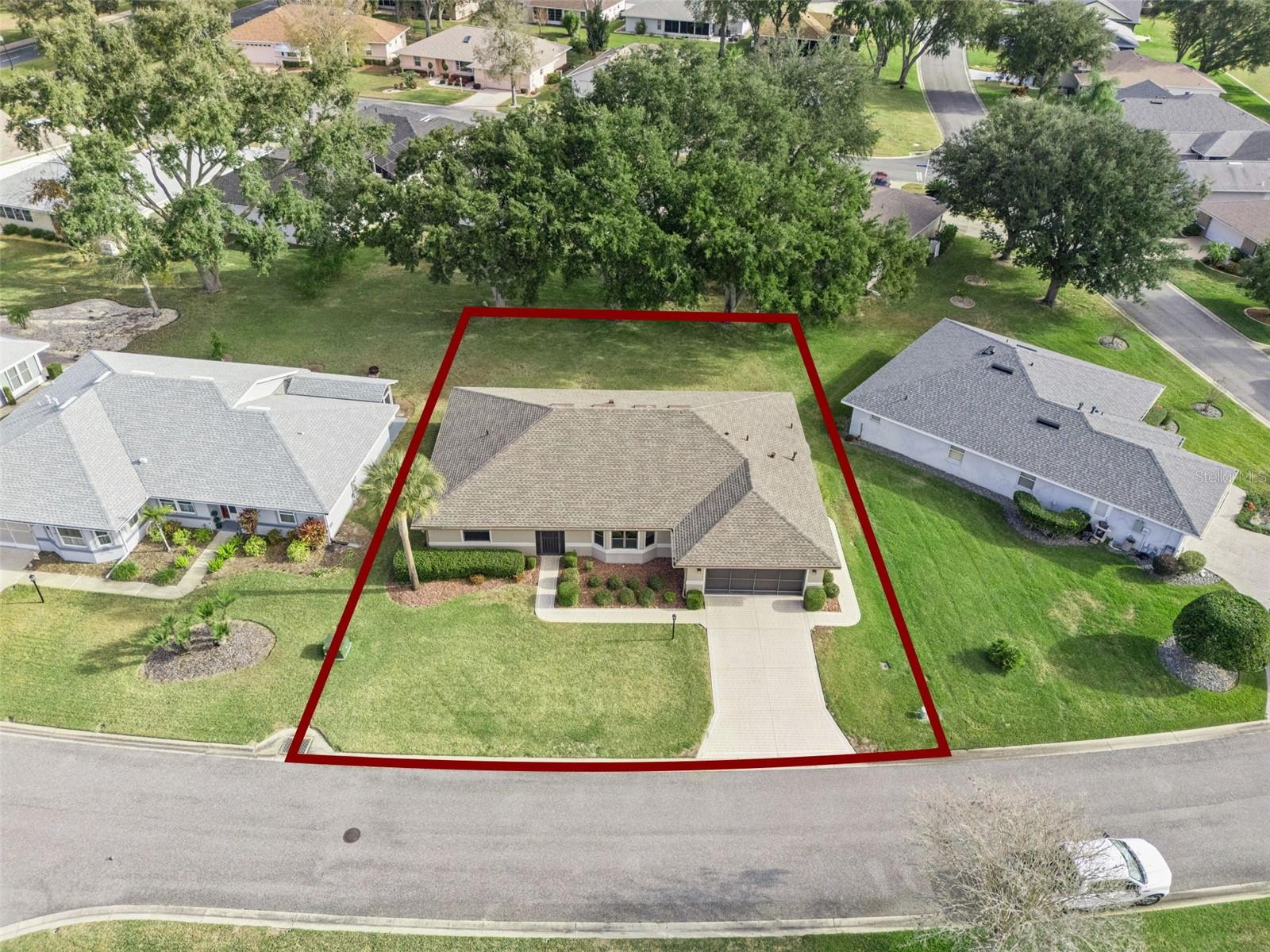 Image 28 of 65 For 21506 Queen Anne Court