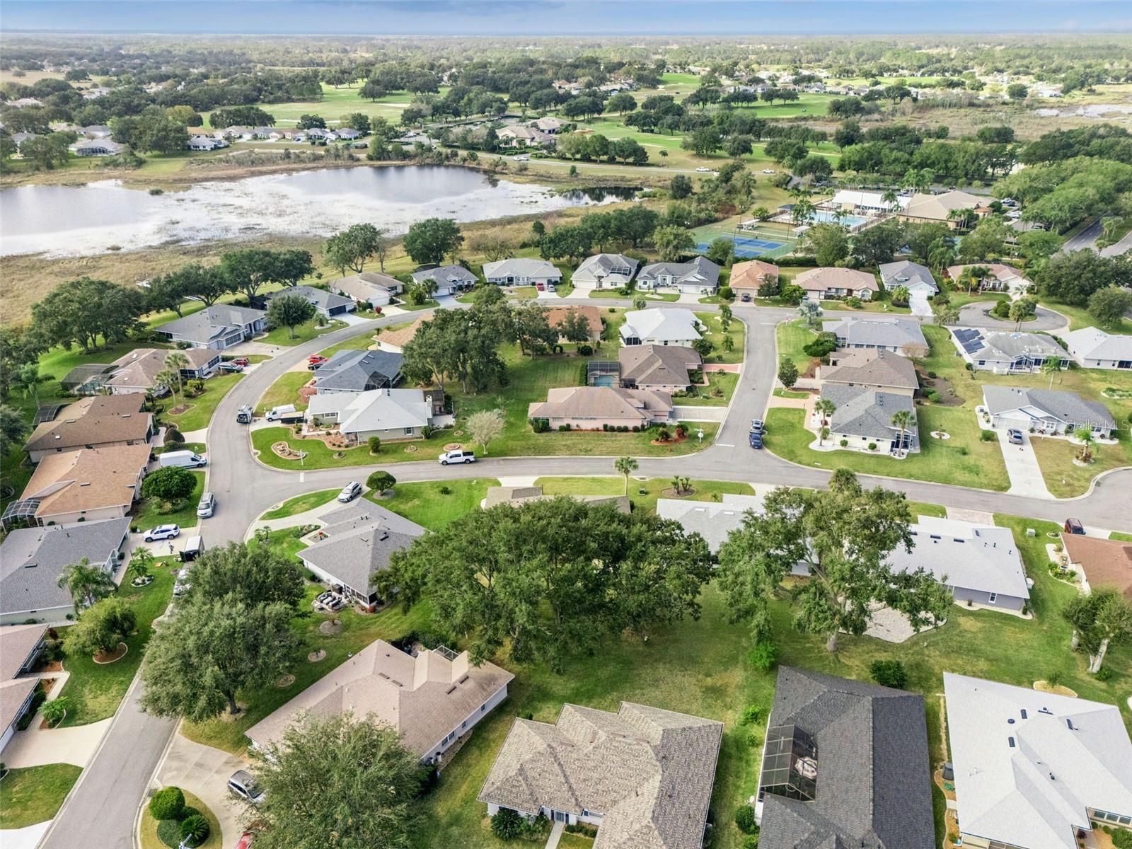 Image 33 of 65 For 21506 Queen Anne Court