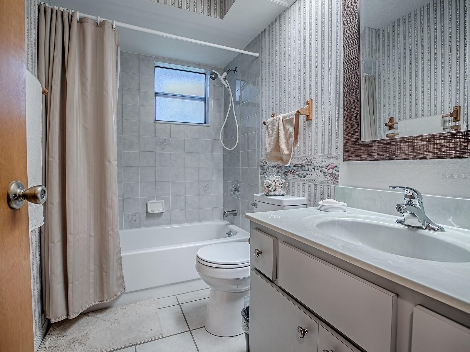 Image 14 of 45 For 12534 Wedgefield Drive