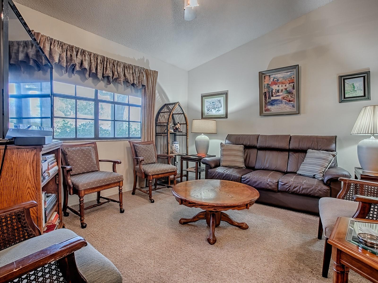 Image 5 of 45 For 12534 Wedgefield Drive