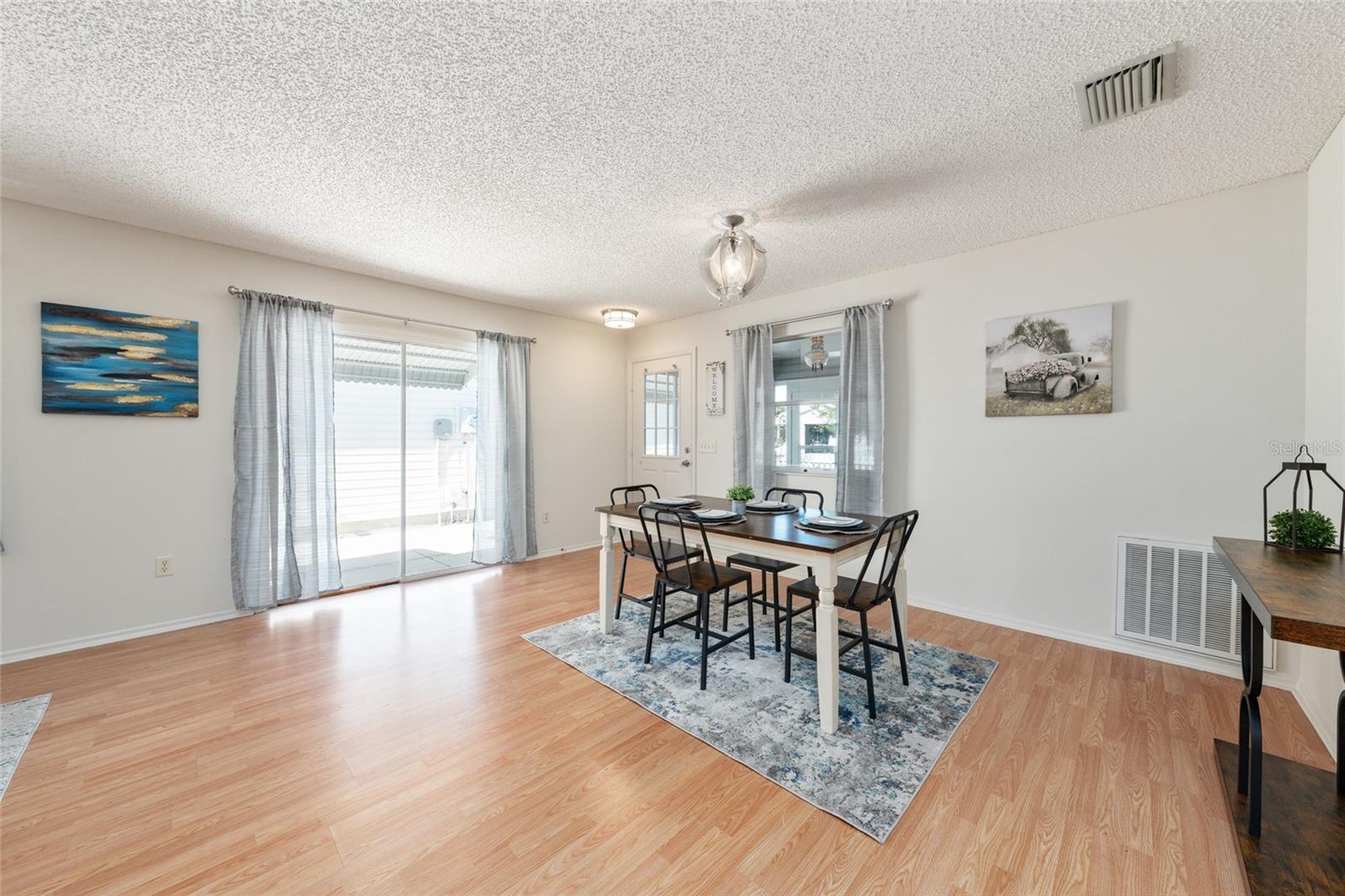 Image 12 of 42 For 3468 Roanoke Street