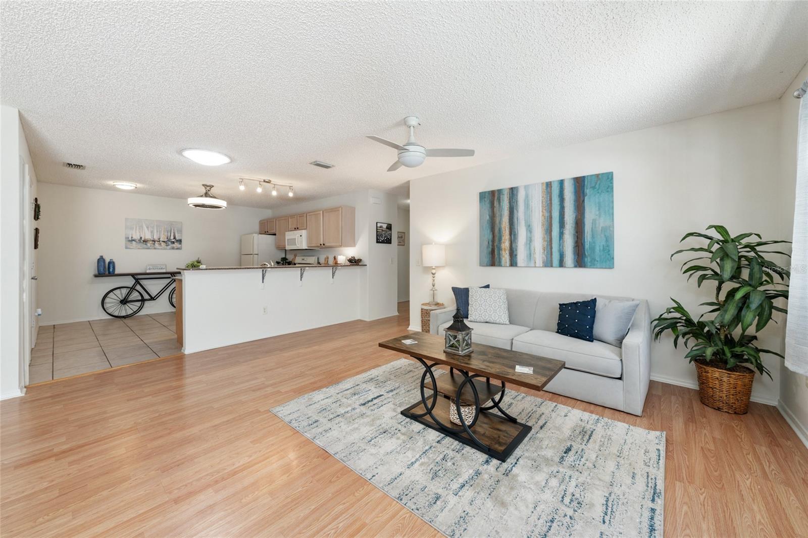 Image 17 of 42 For 3468 Roanoke Street