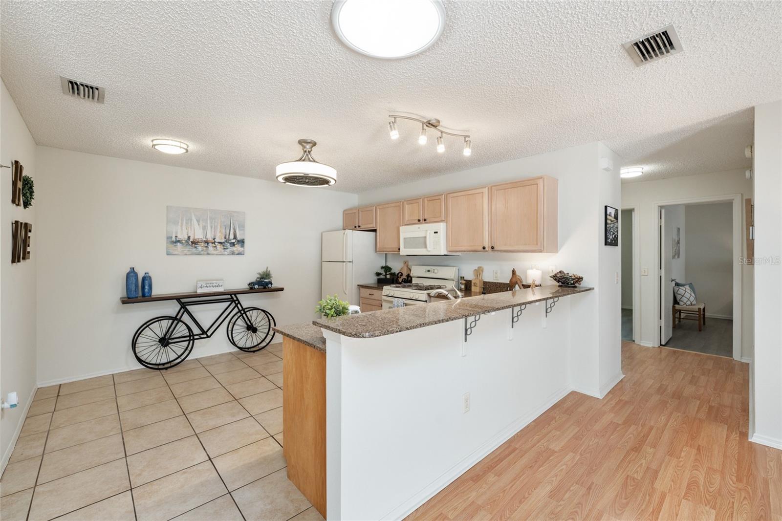 Image 19 of 42 For 3468 Roanoke Street