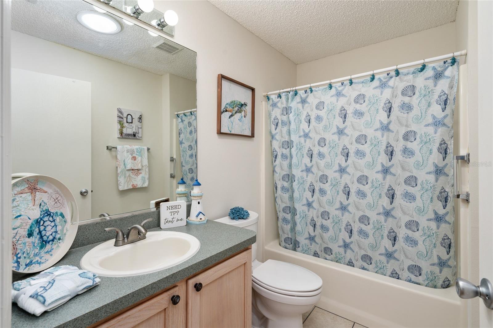 Image 39 of 42 For 3468 Roanoke Street