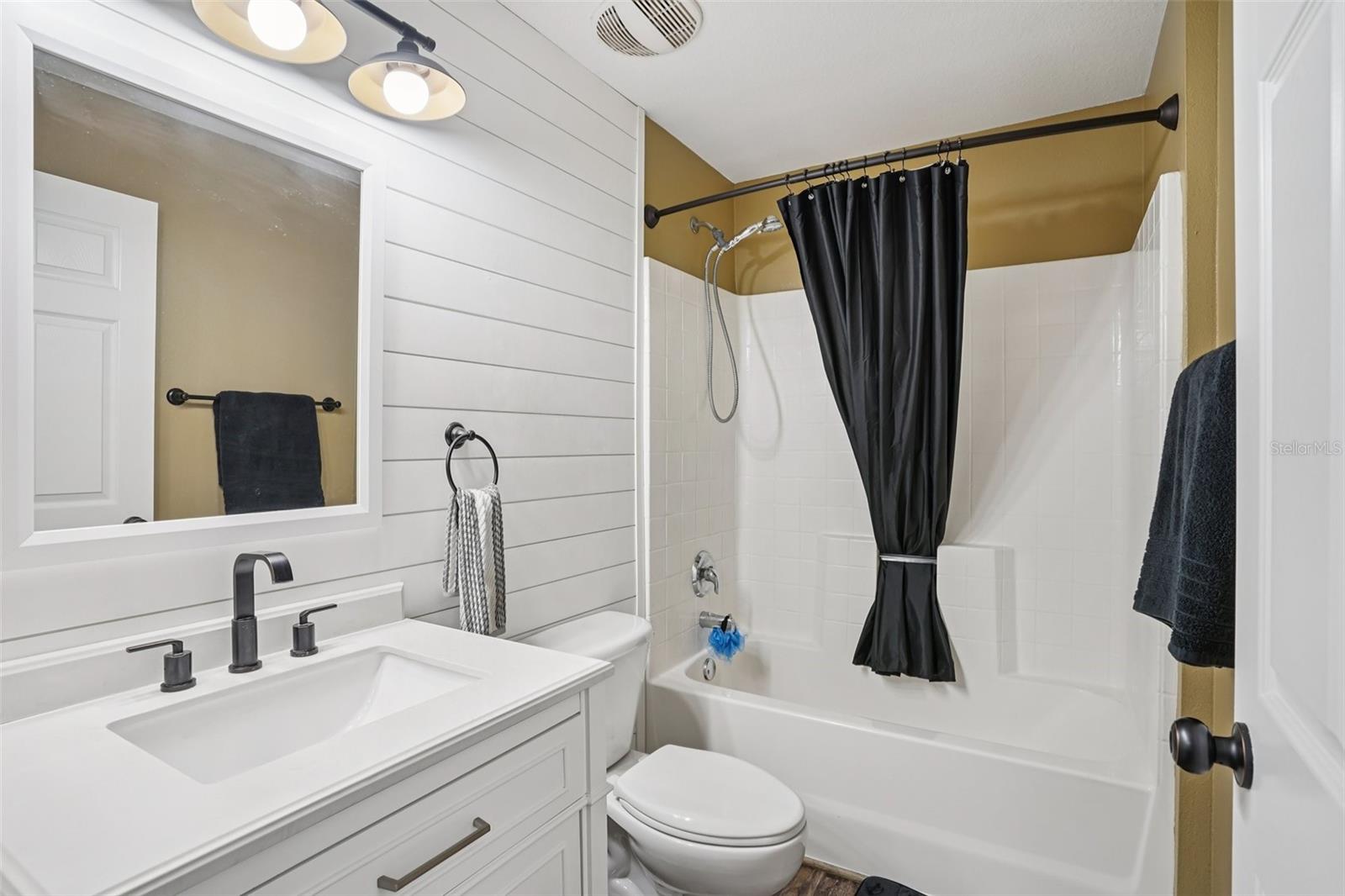 Image 19 of 57 For 4542 Lemon Street