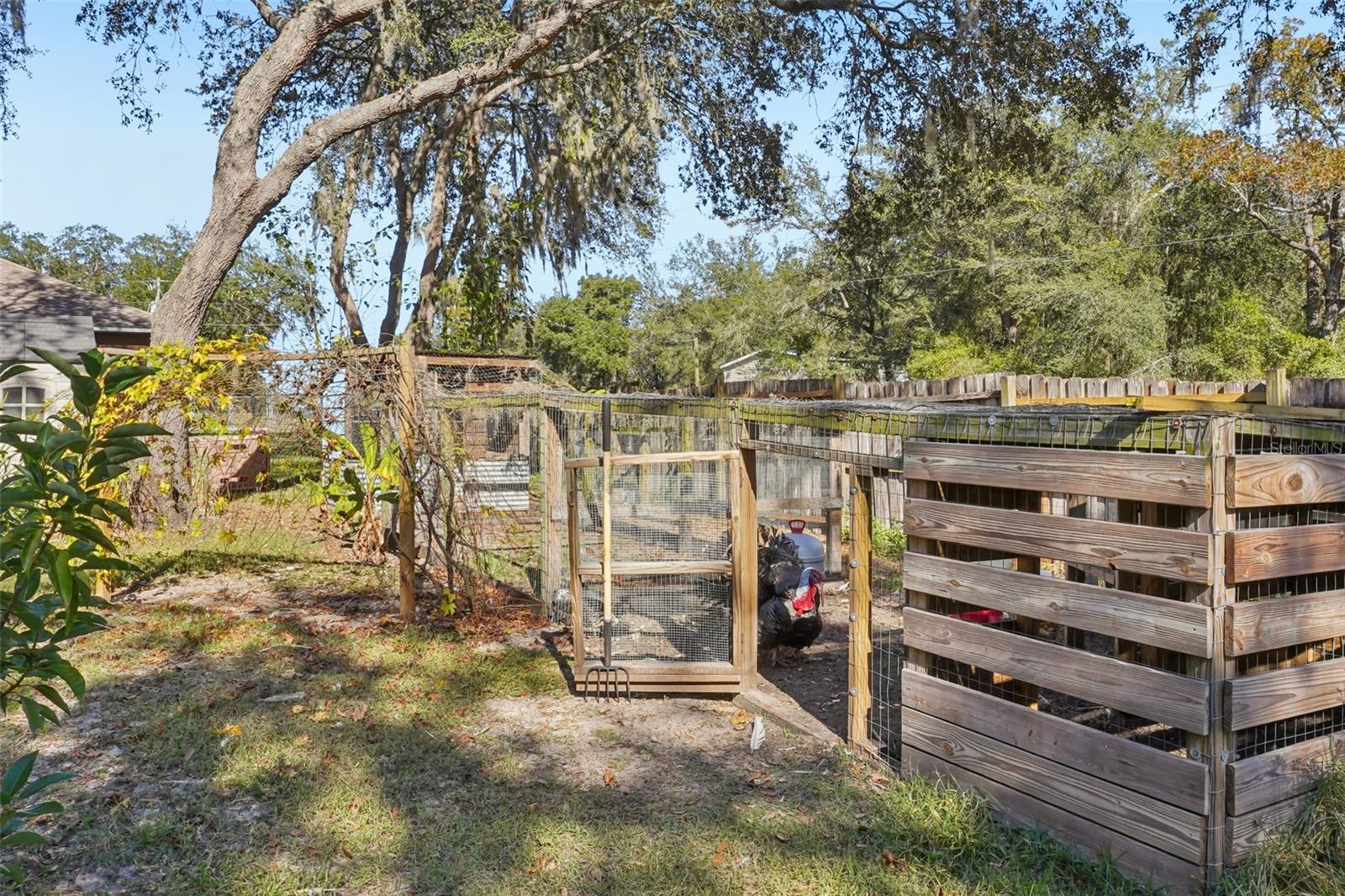 Image 38 of 57 For 4542 Lemon Street