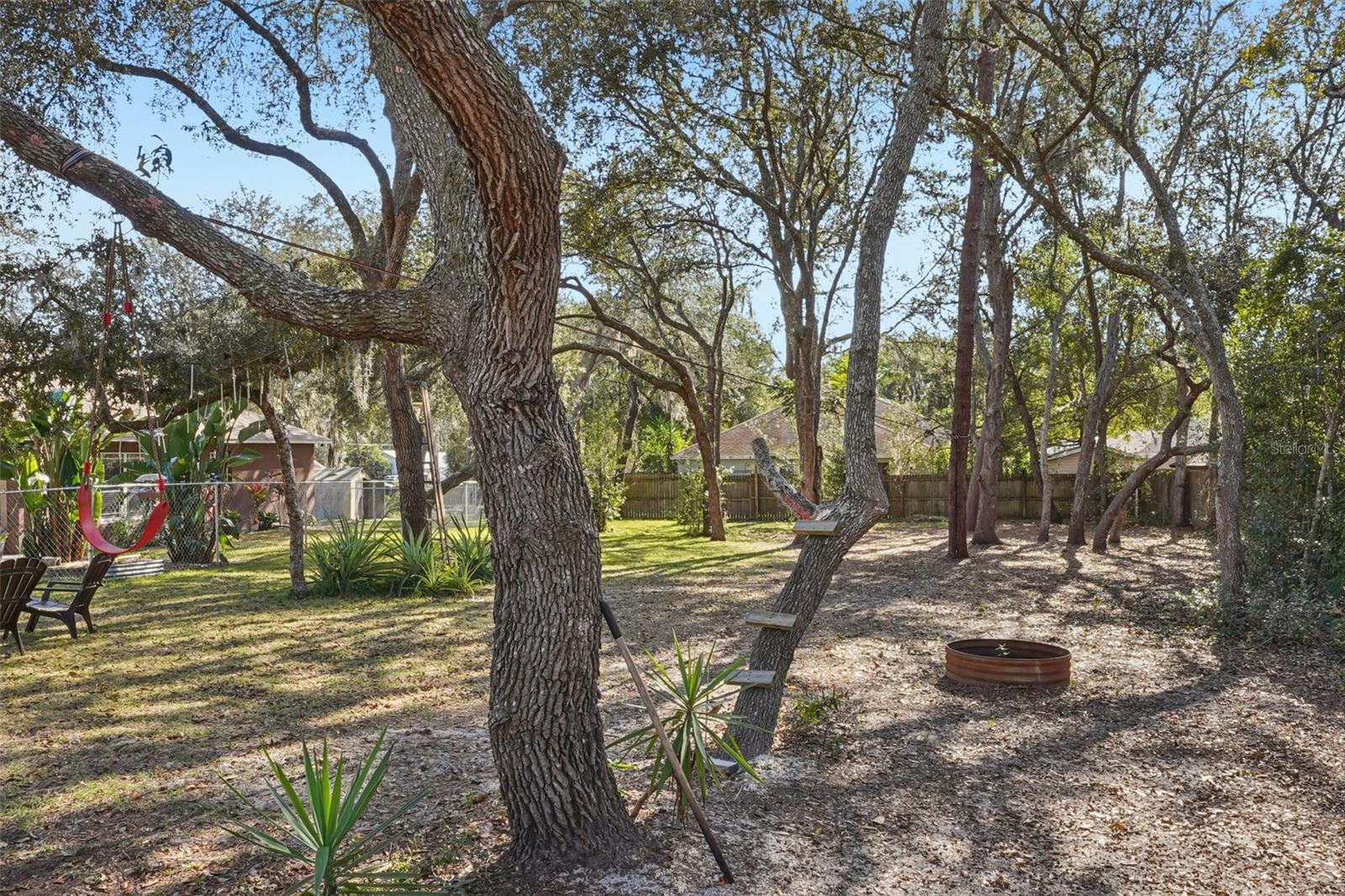 Image 43 of 57 For 4542 Lemon Street